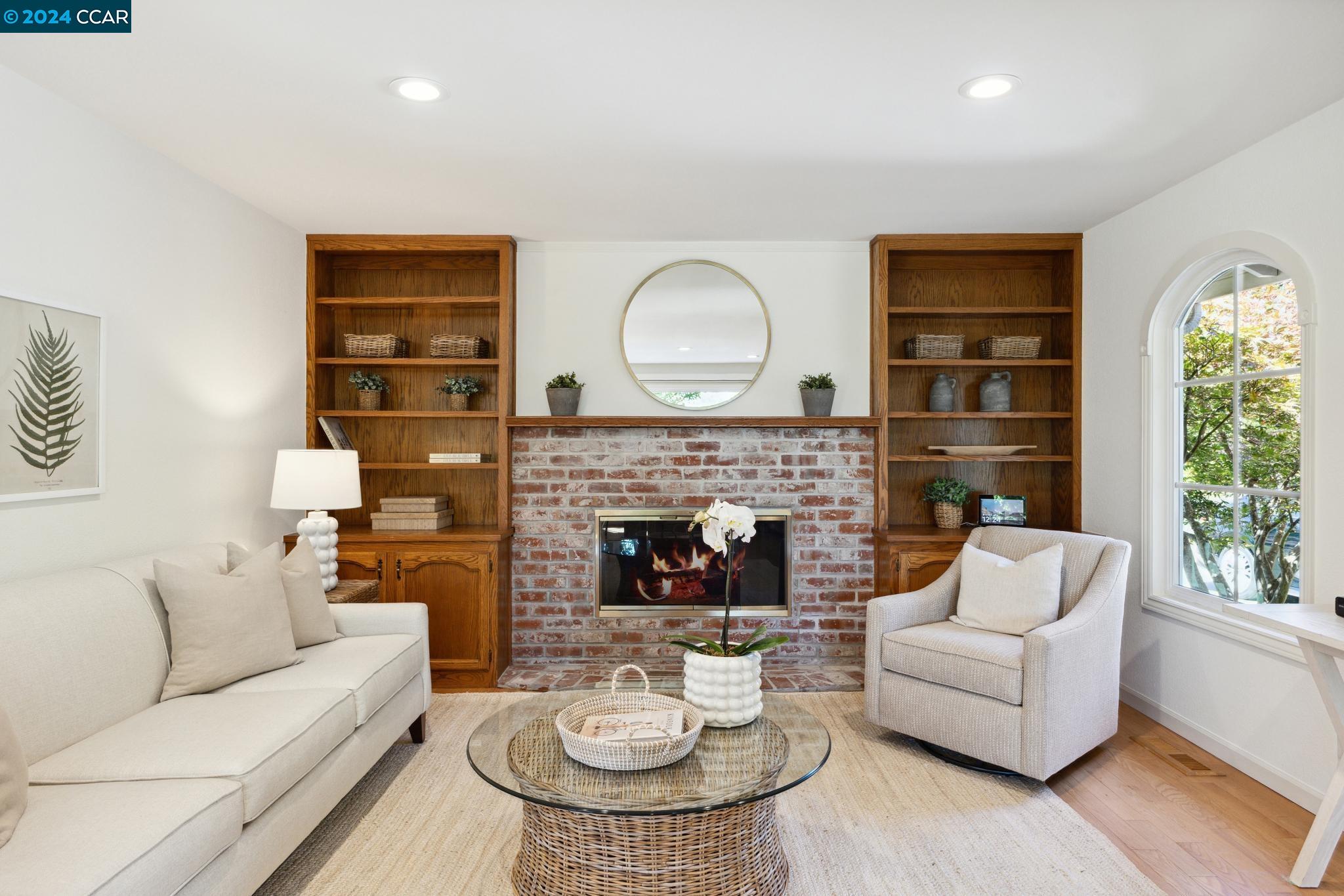 201 Tiburon Court