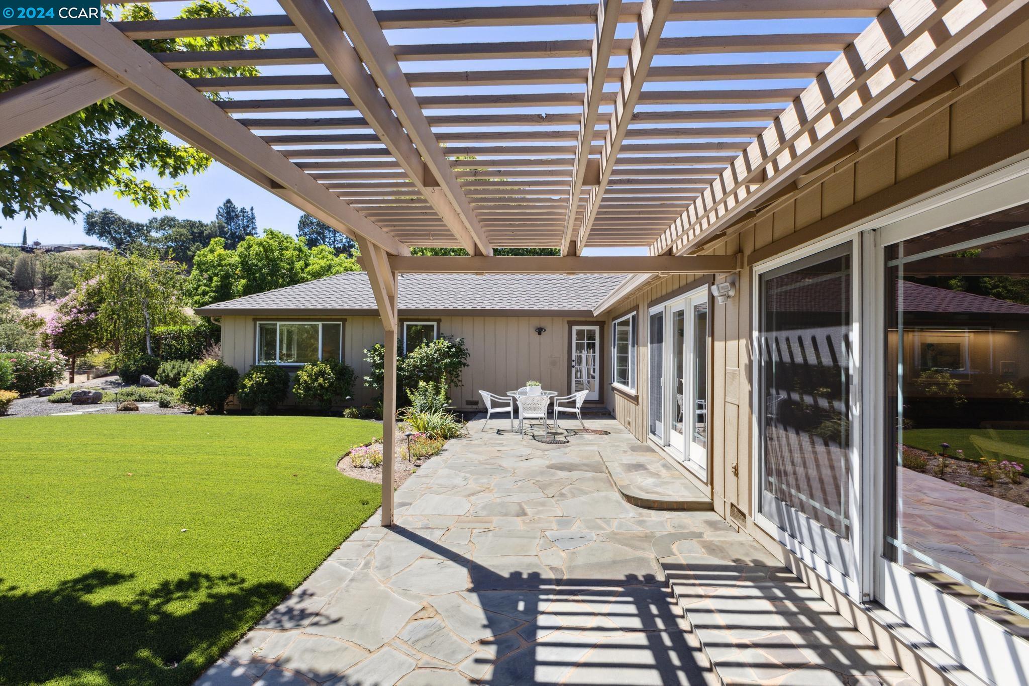 201 Tiburon Court