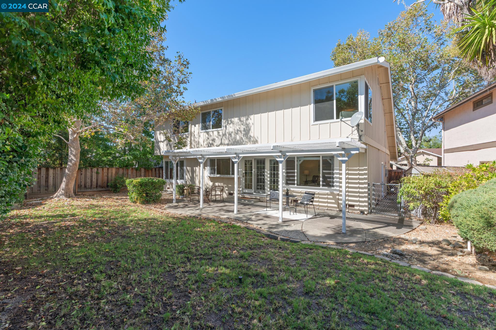 628 Sutton Ct