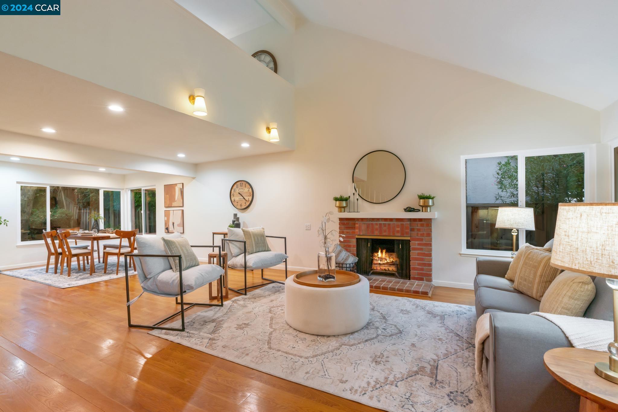 628 Sutton Ct