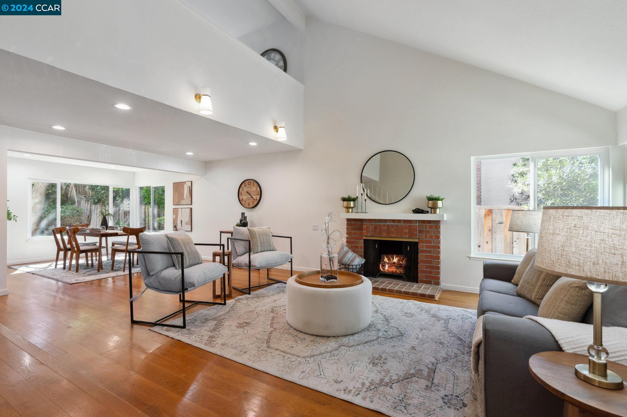 628 Sutton Ct
