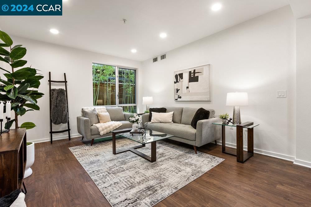 1655 N California Blvd # 138