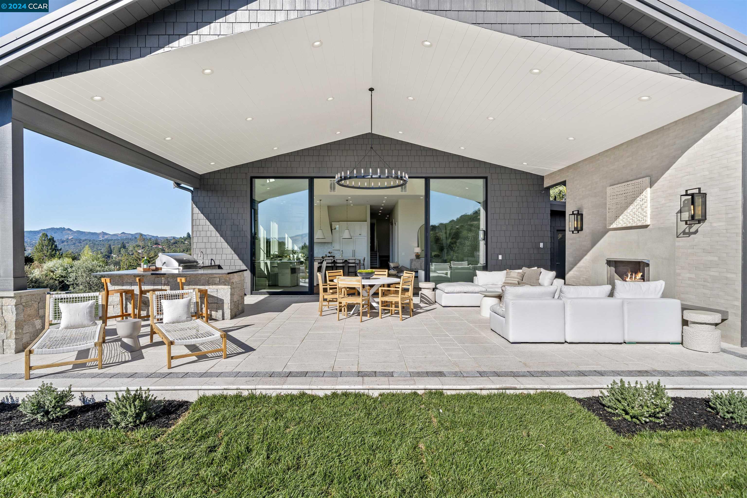 1148 Oak Hill Rd