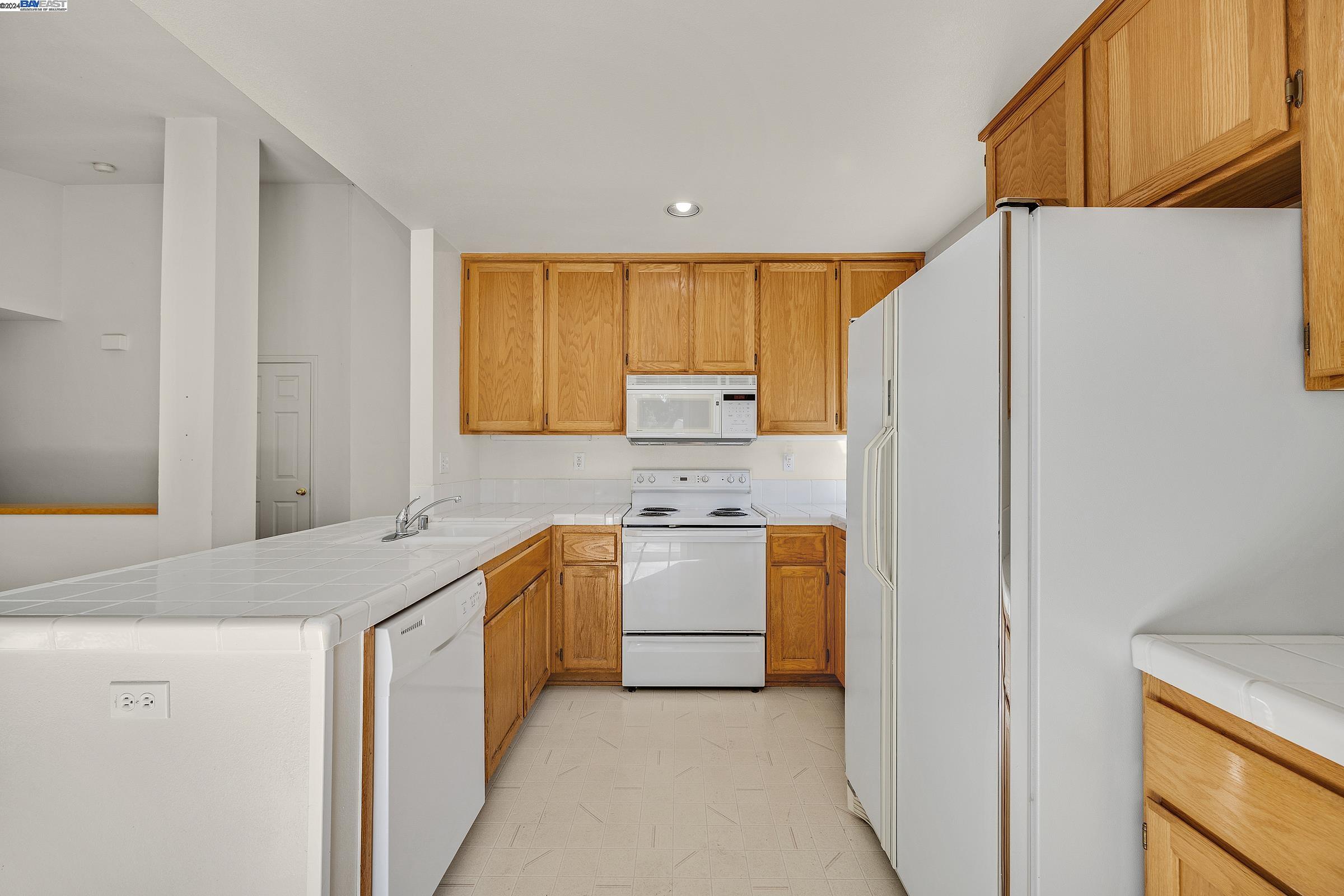 595 Valley Green Dr