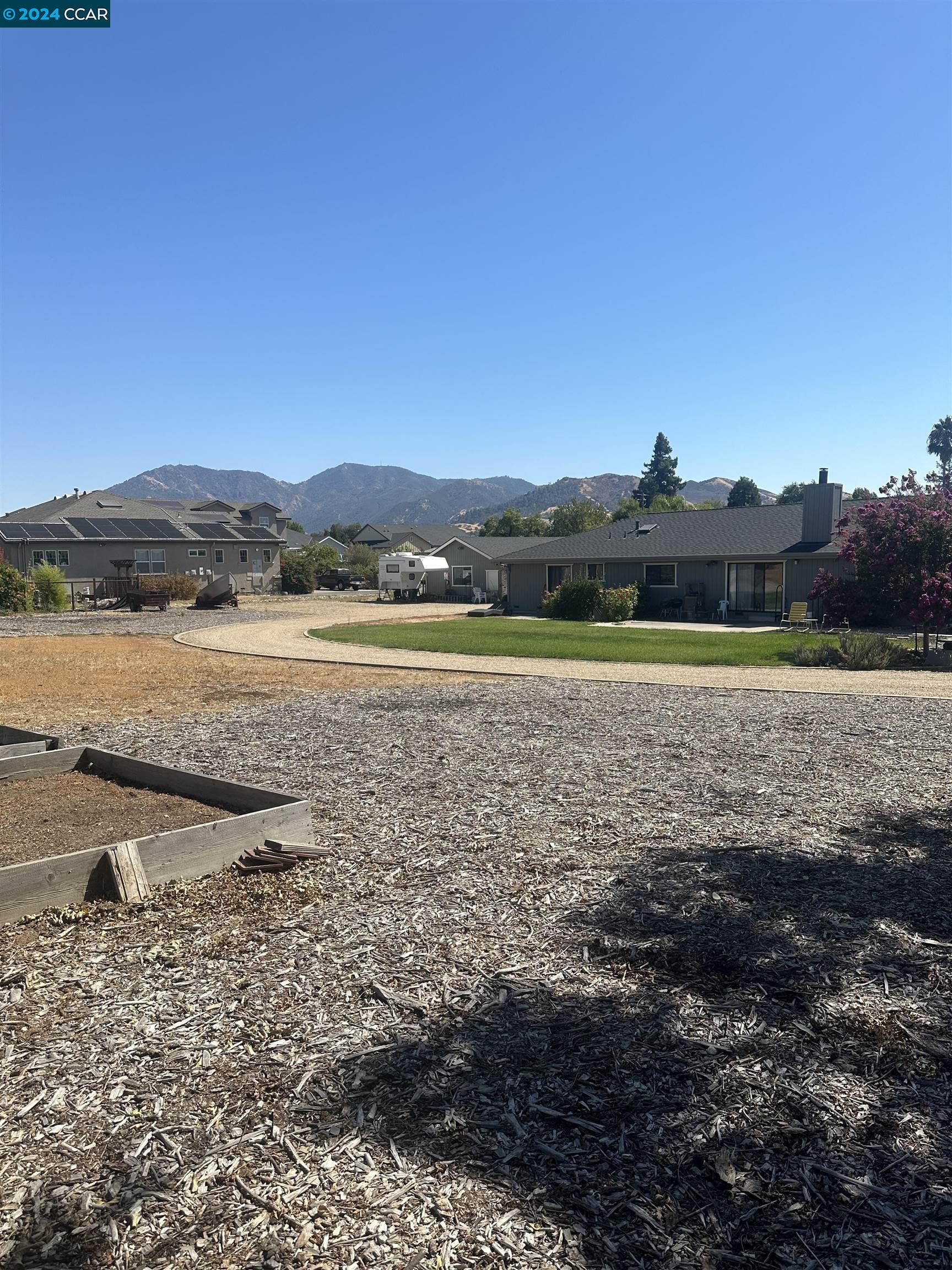 5141 Laurel Drive