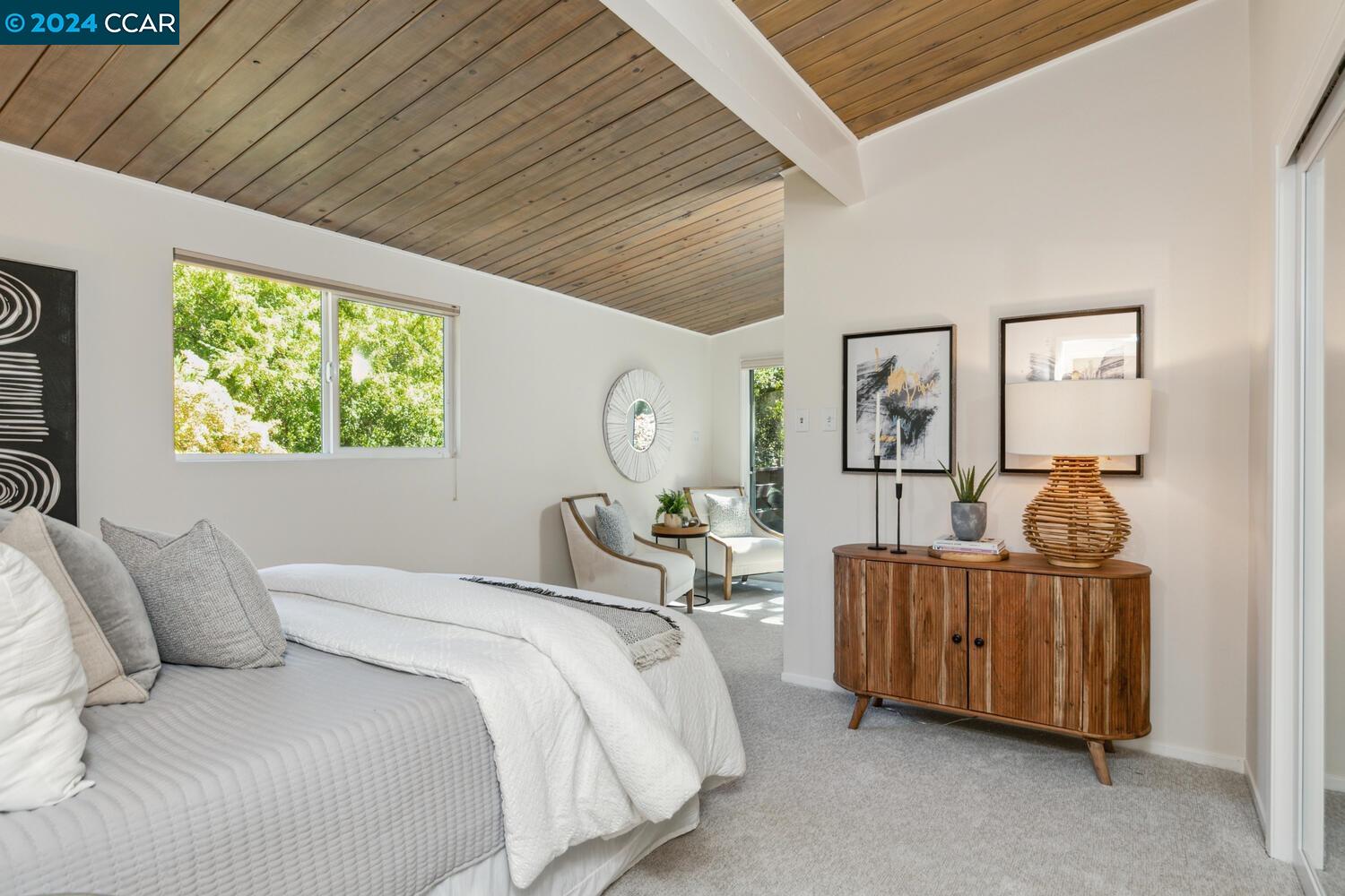 111 Galen Dr