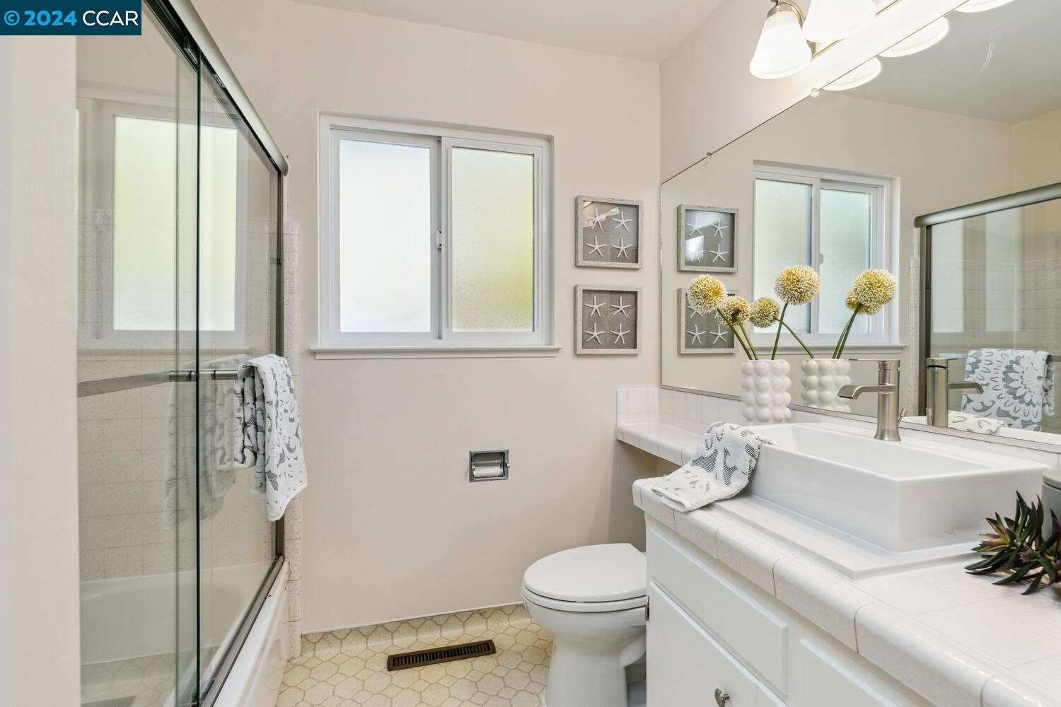 111 Galen Dr