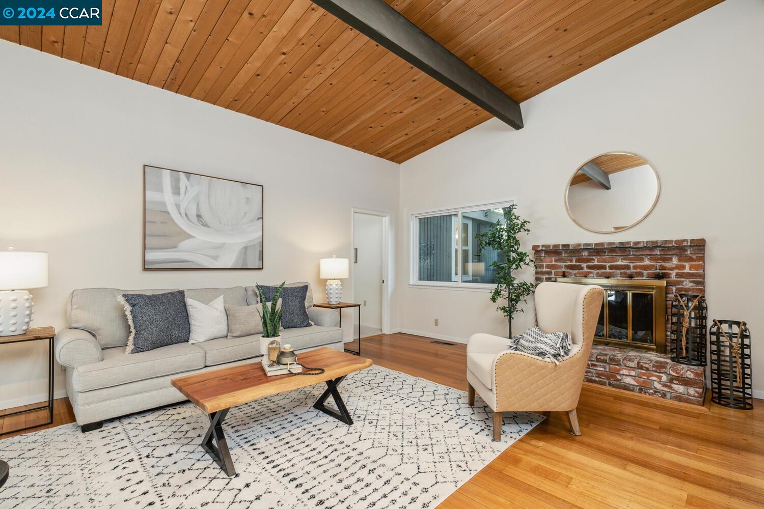 111 Galen Dr