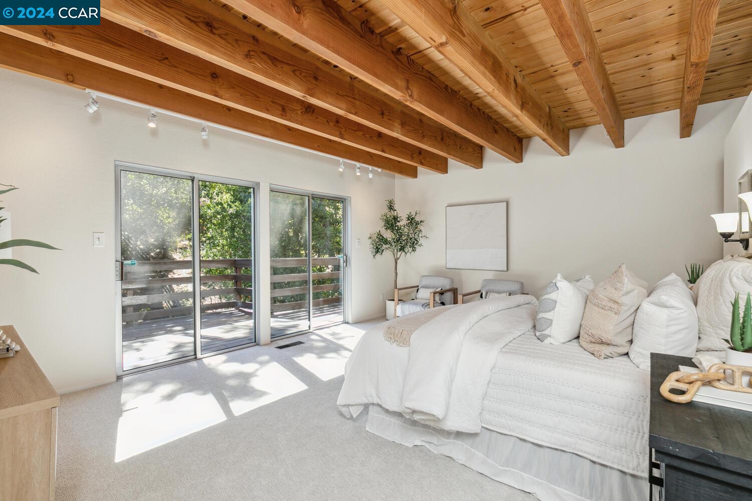 111 Galen Dr
