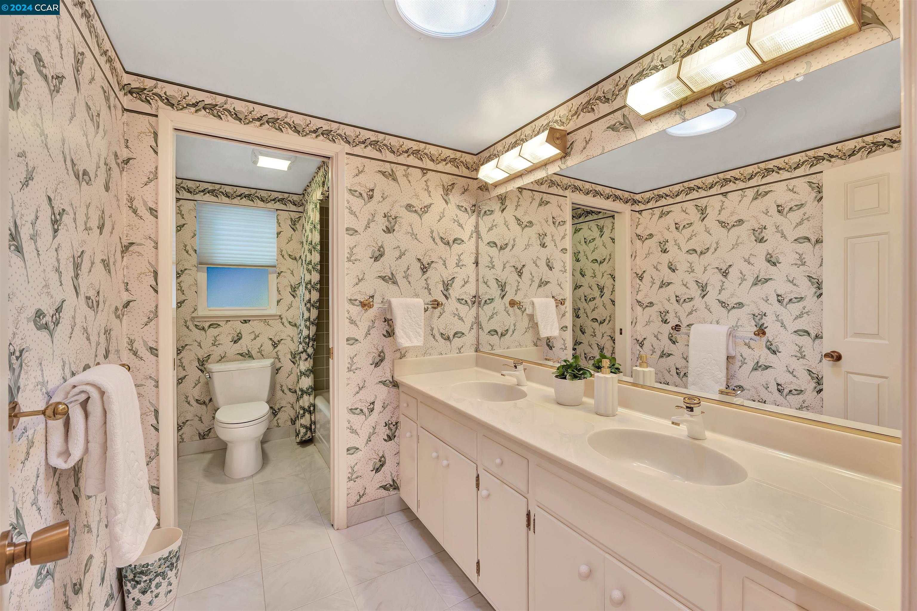 312 Buckeye Ct