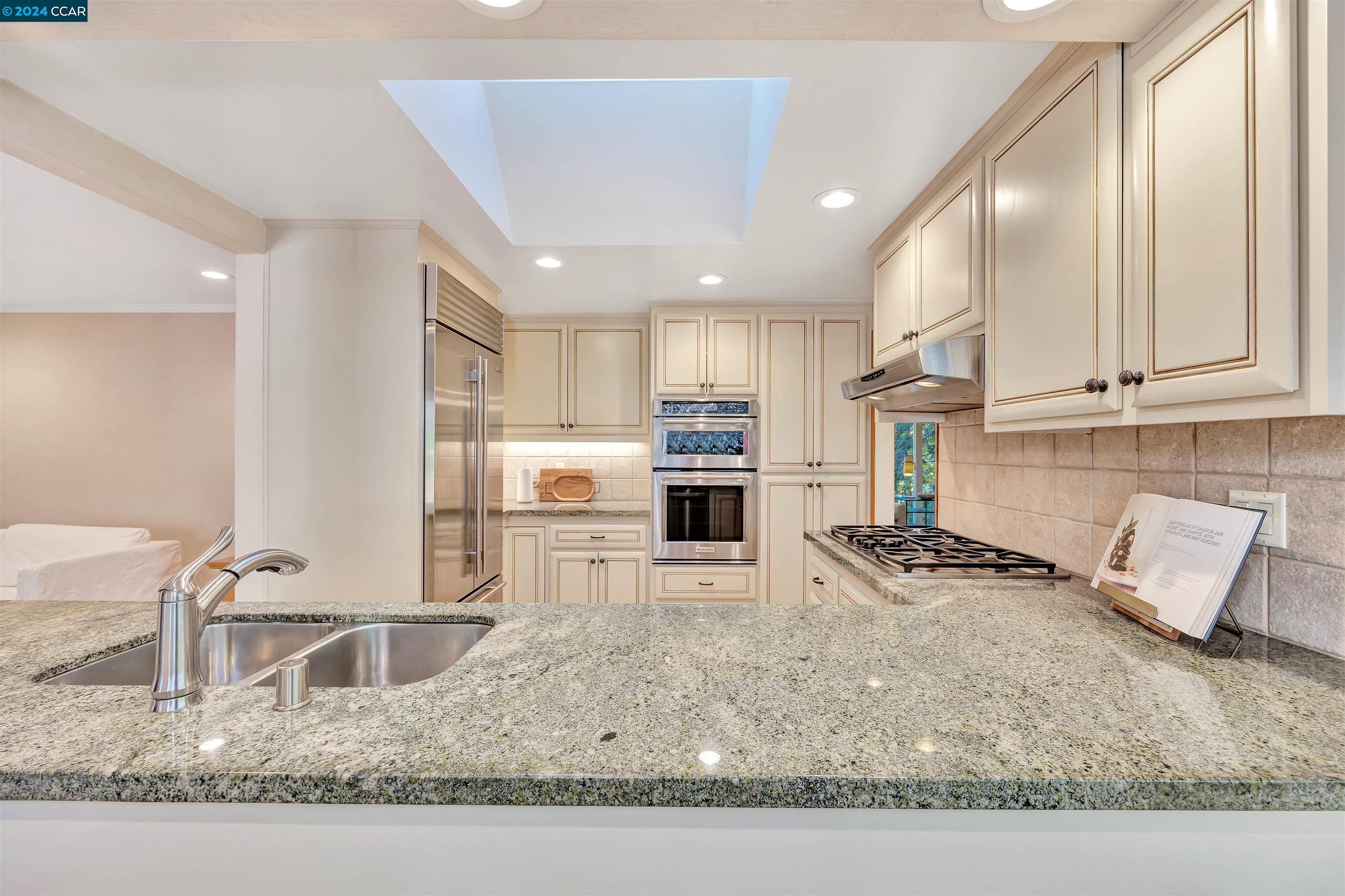 312 Buckeye Ct