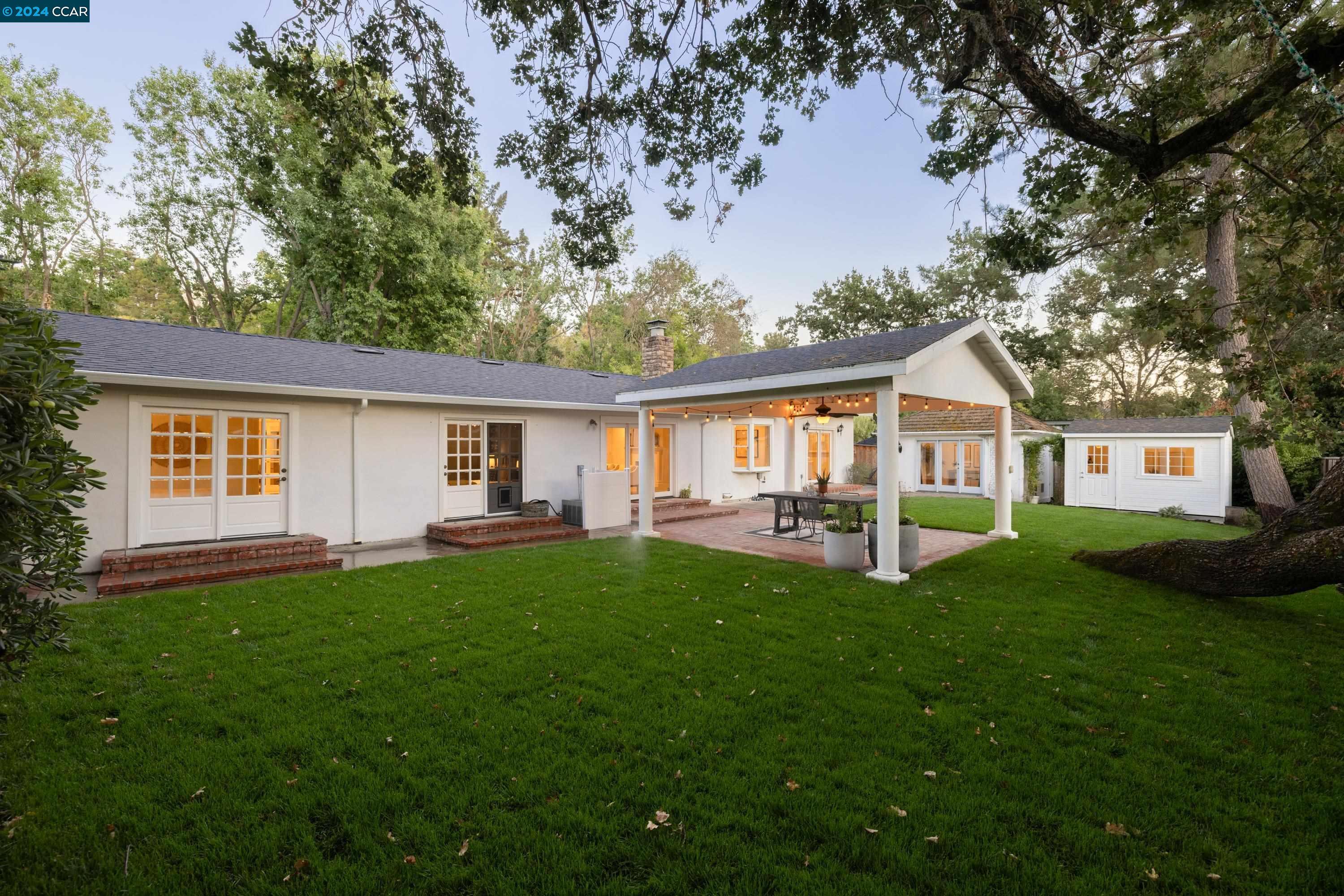 3308 Berta Ln