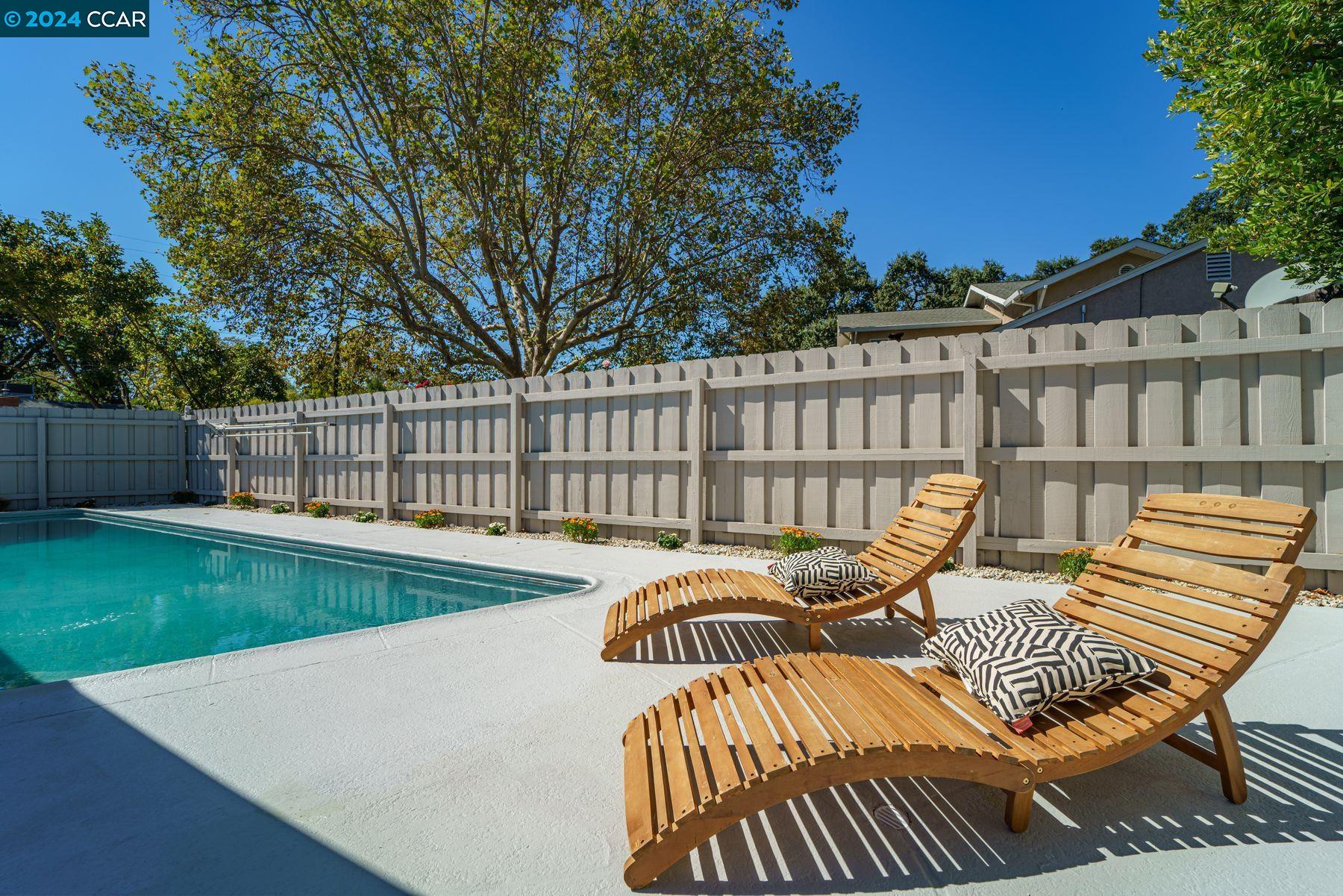 276 Jennifer Way