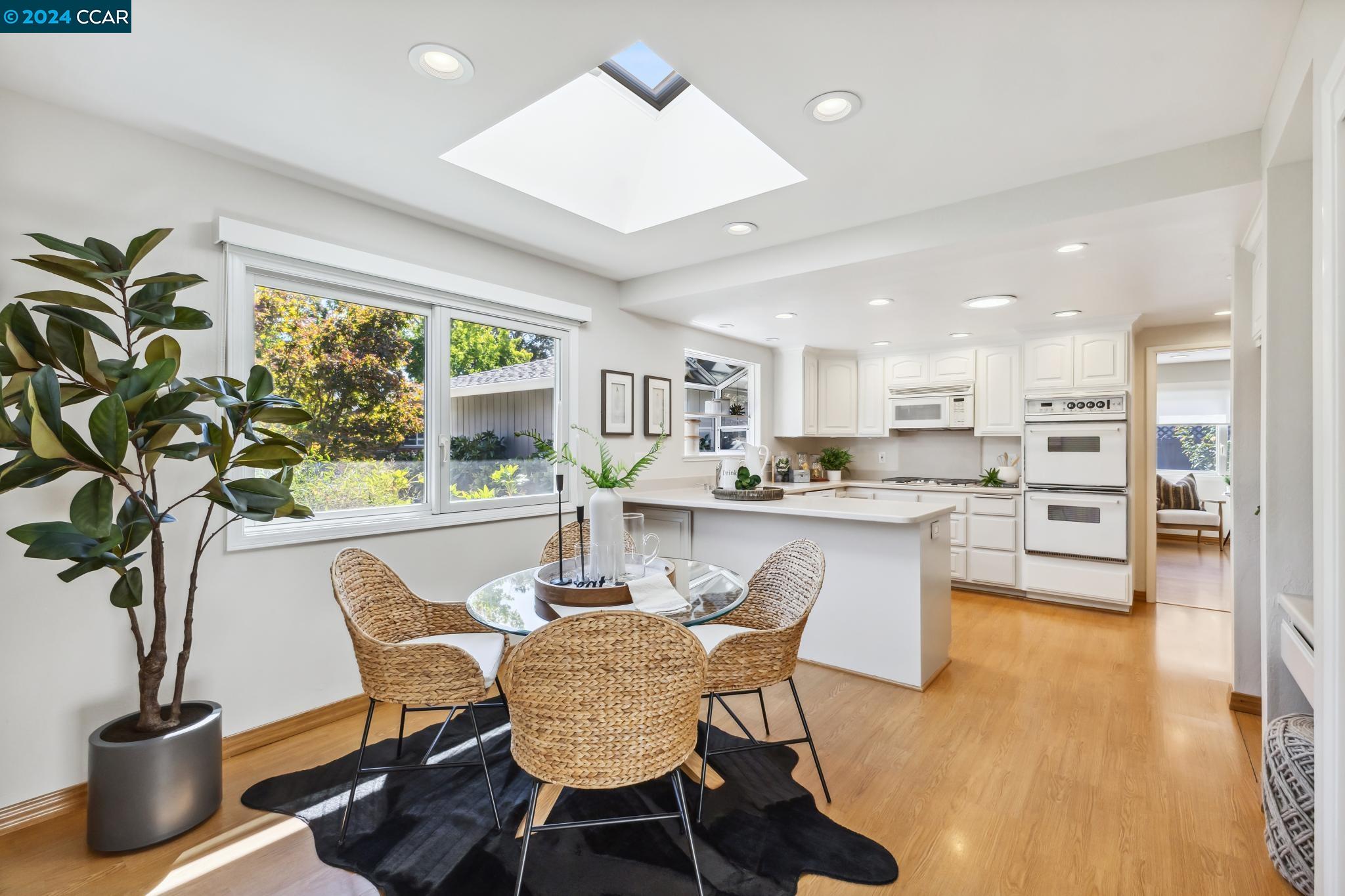 2838 Encina Camino