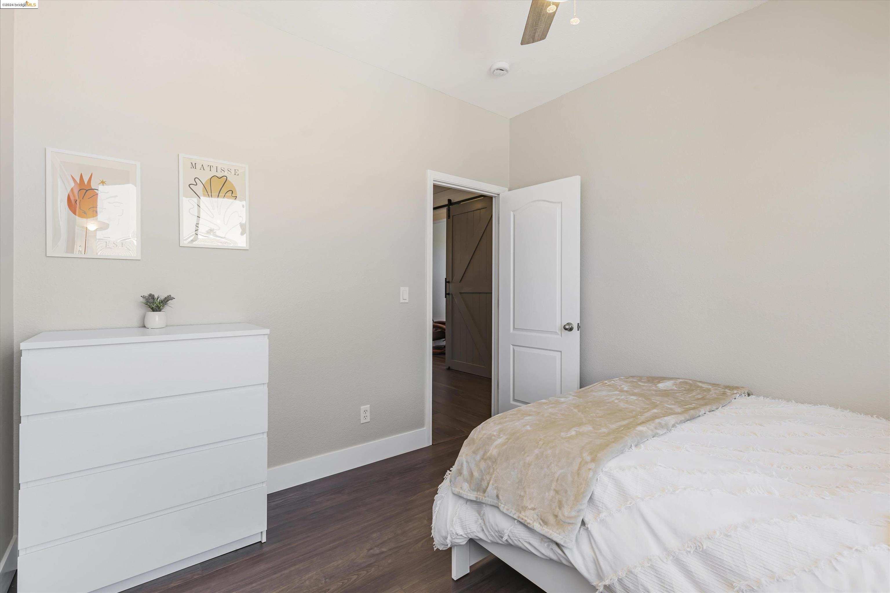 1932 Las Colinas Dr