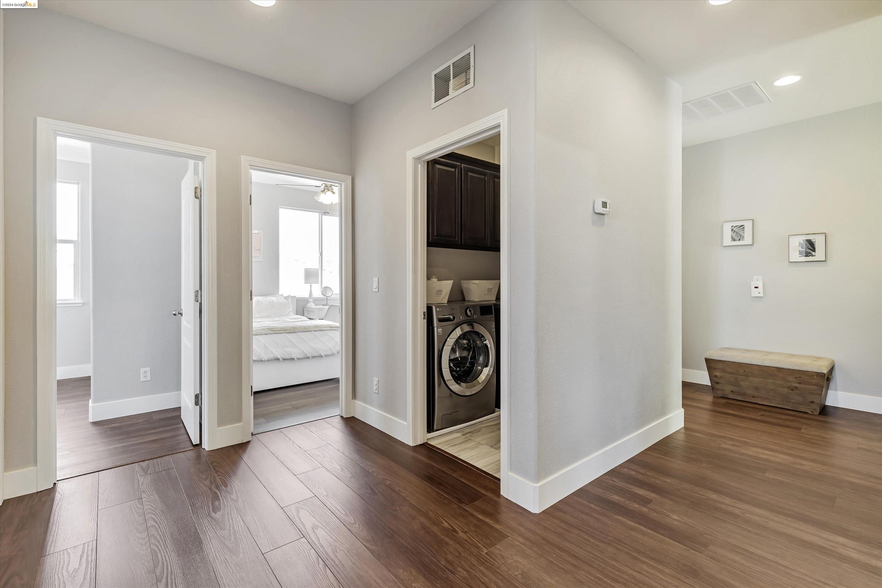 1932 Las Colinas Dr