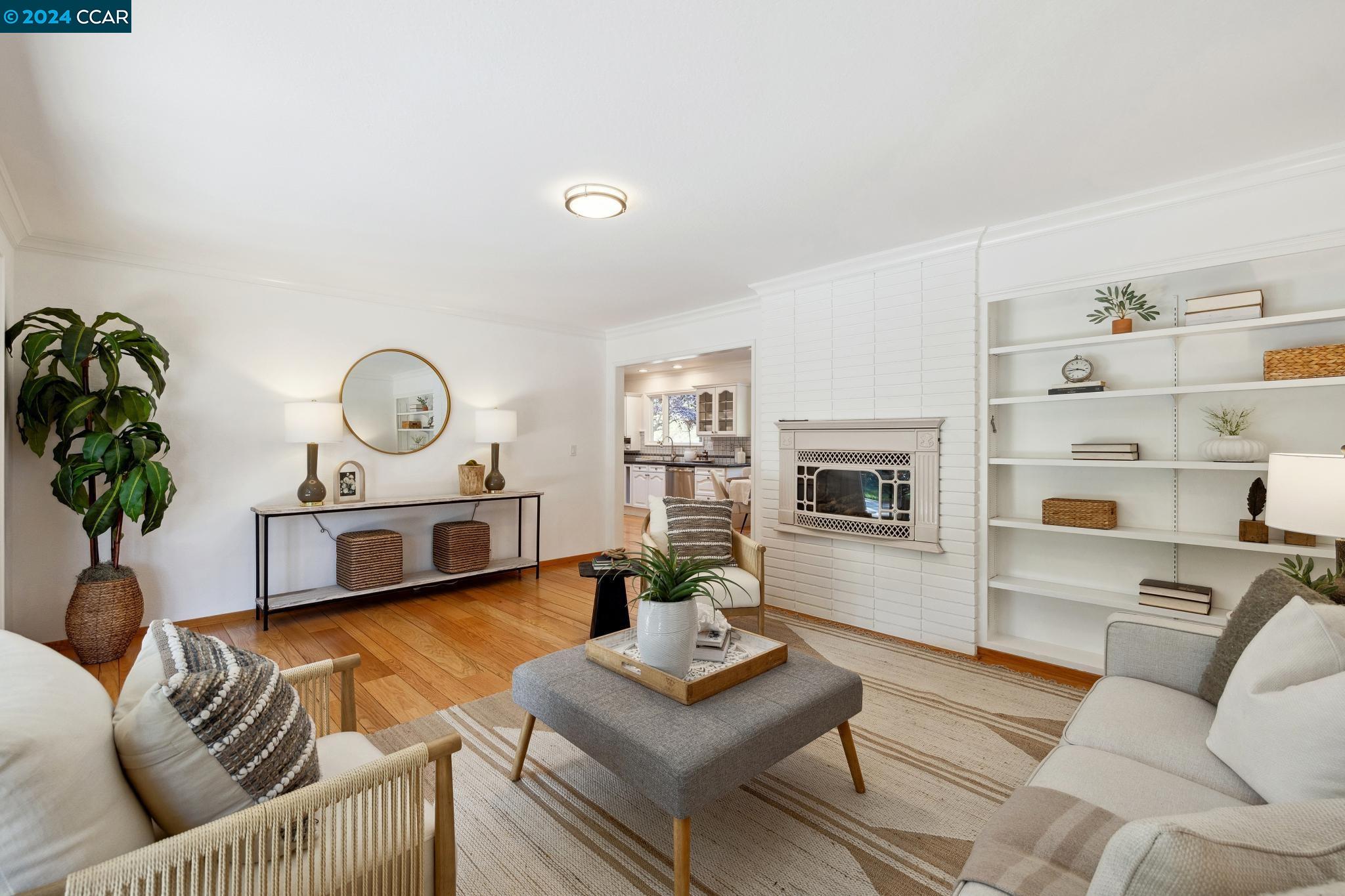 311 Fernwood Dr