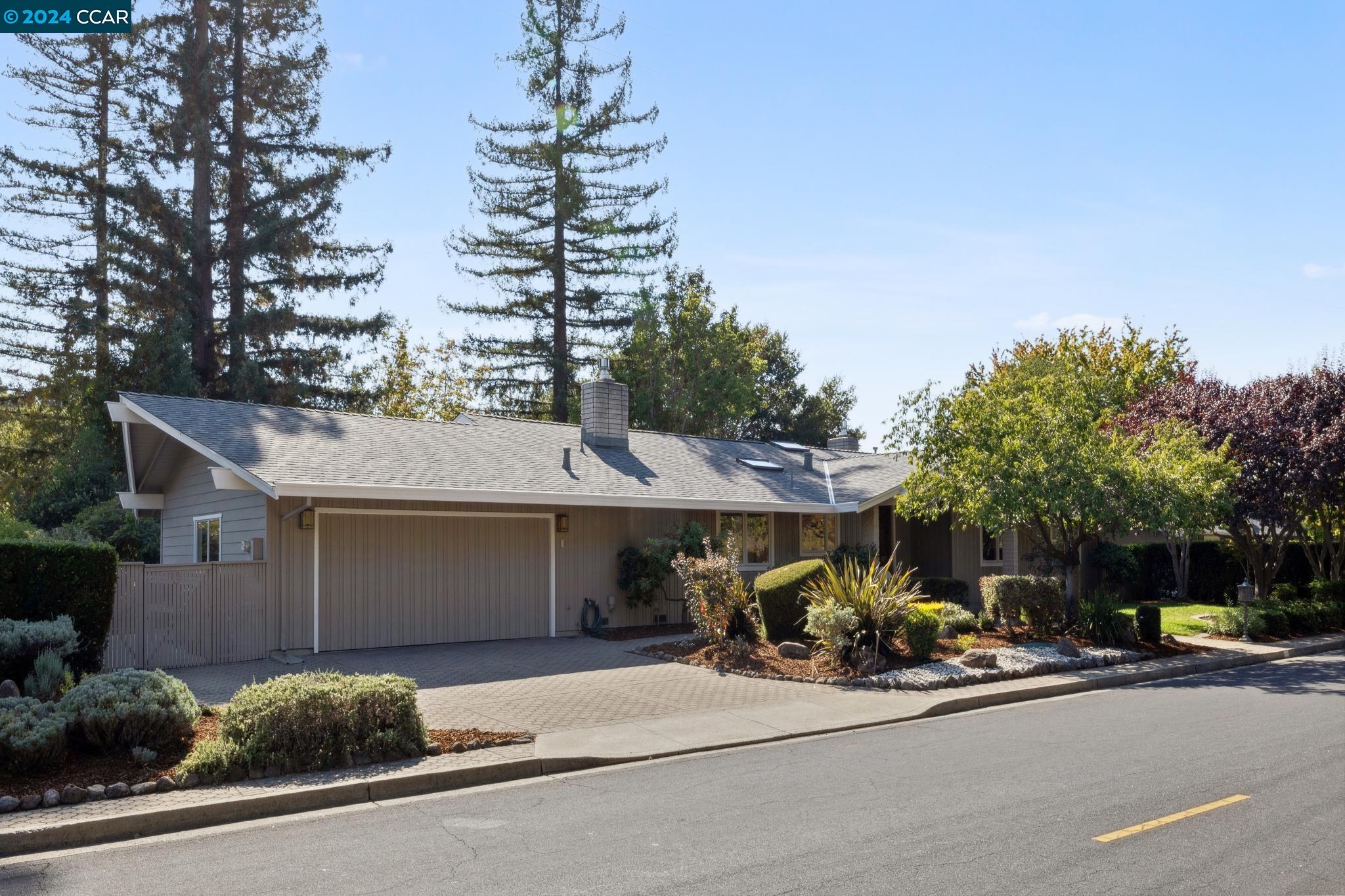 311 Fernwood Dr
