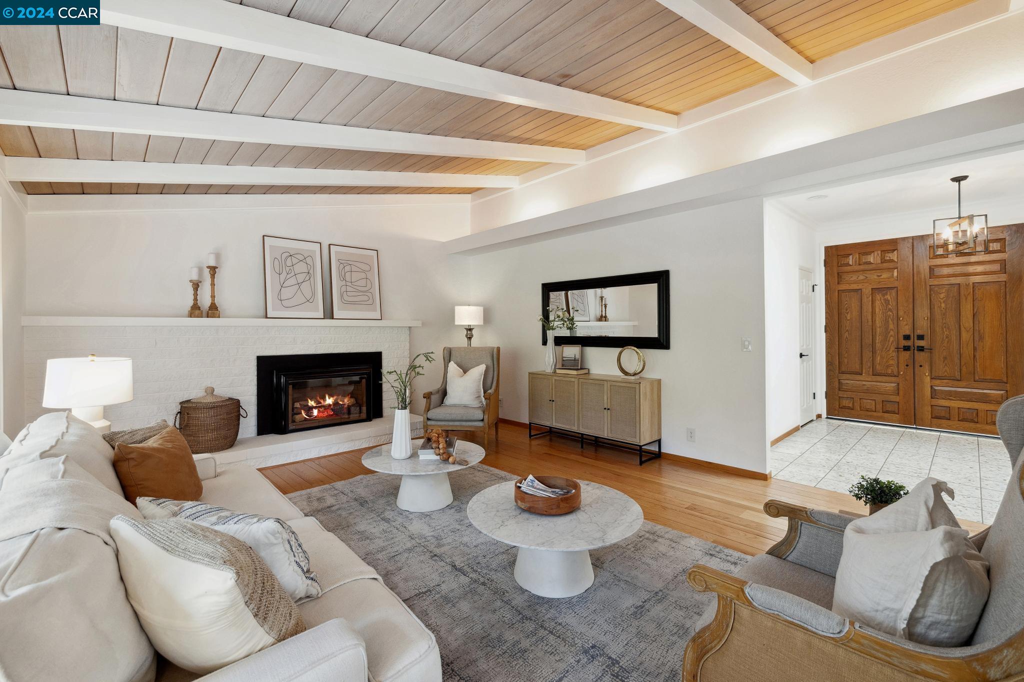 311 Fernwood Dr