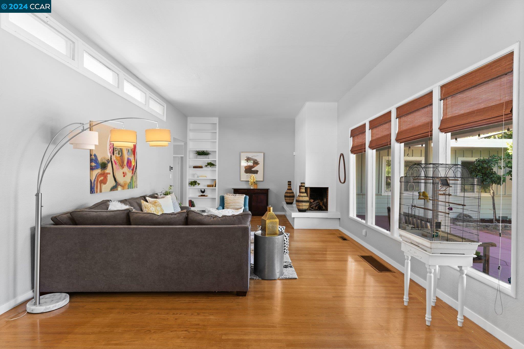 3413 El Monte Dr