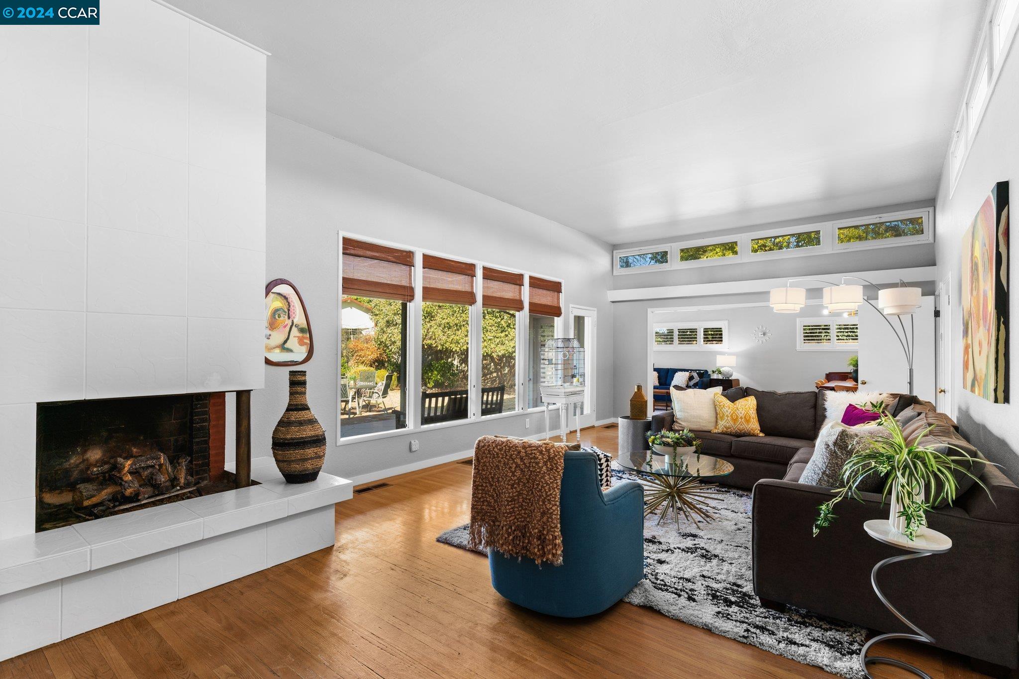 3413 El Monte Dr