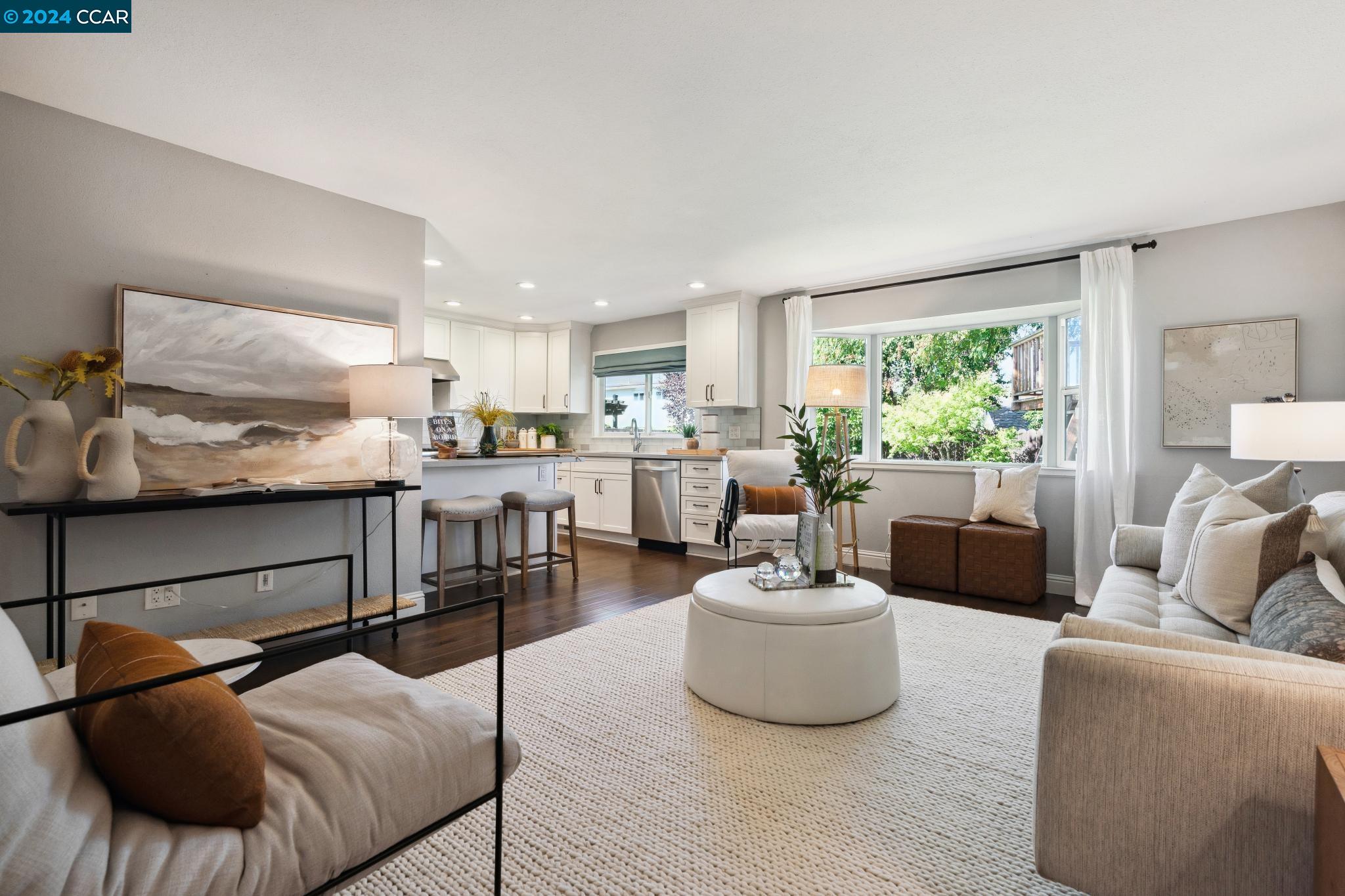 3355 San Gabriel Dr