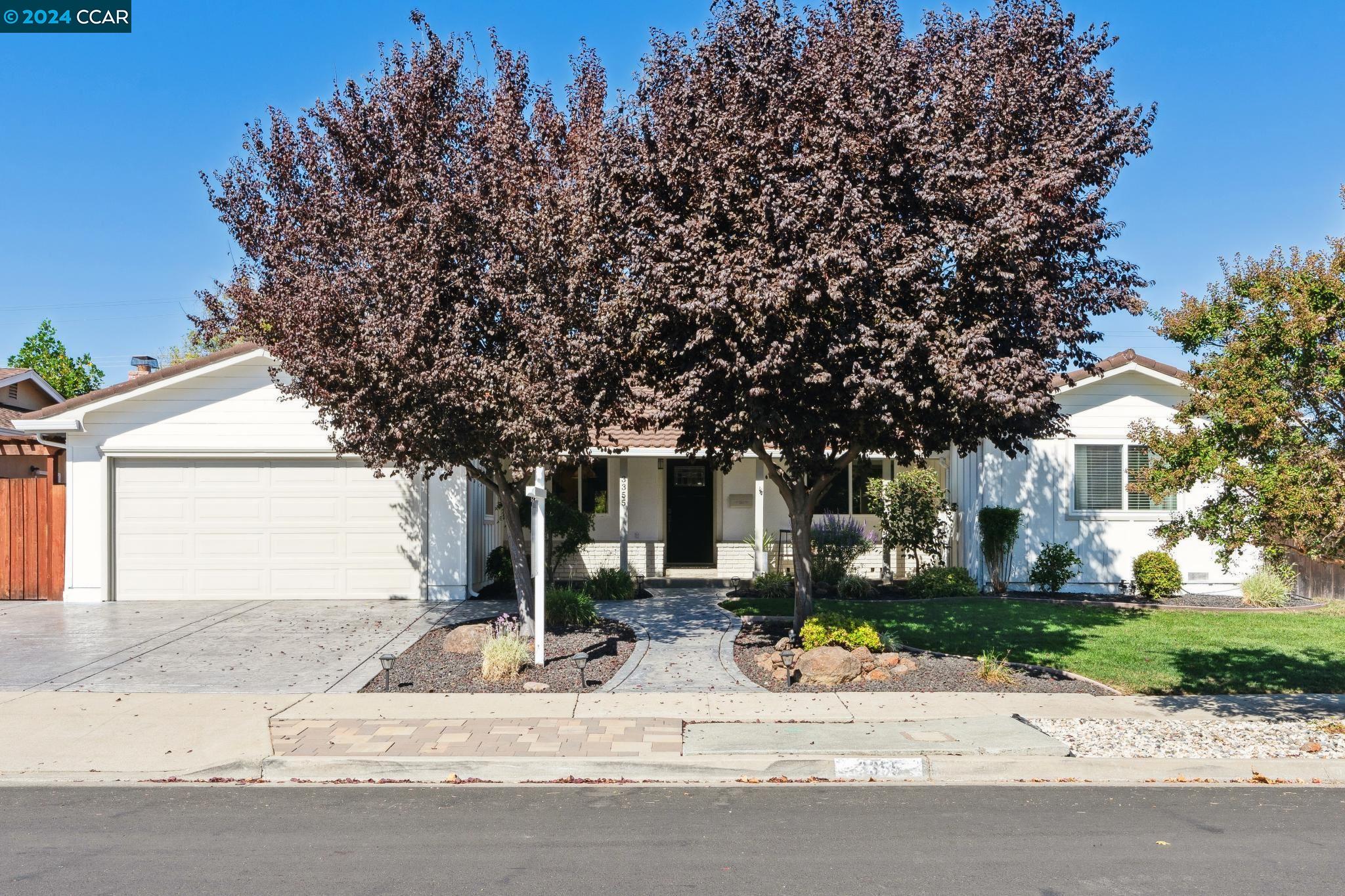 3355 San Gabriel Dr