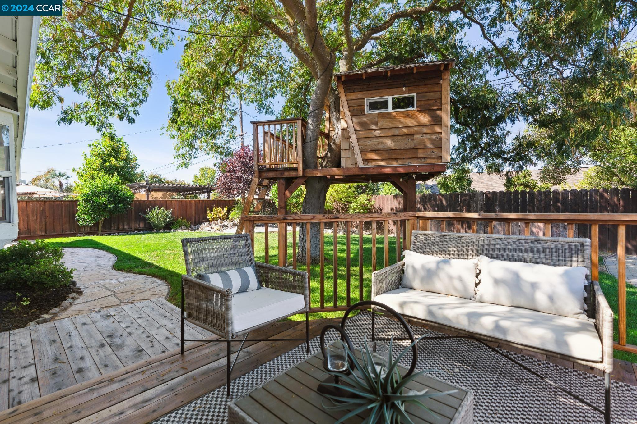 3355 San Gabriel Dr