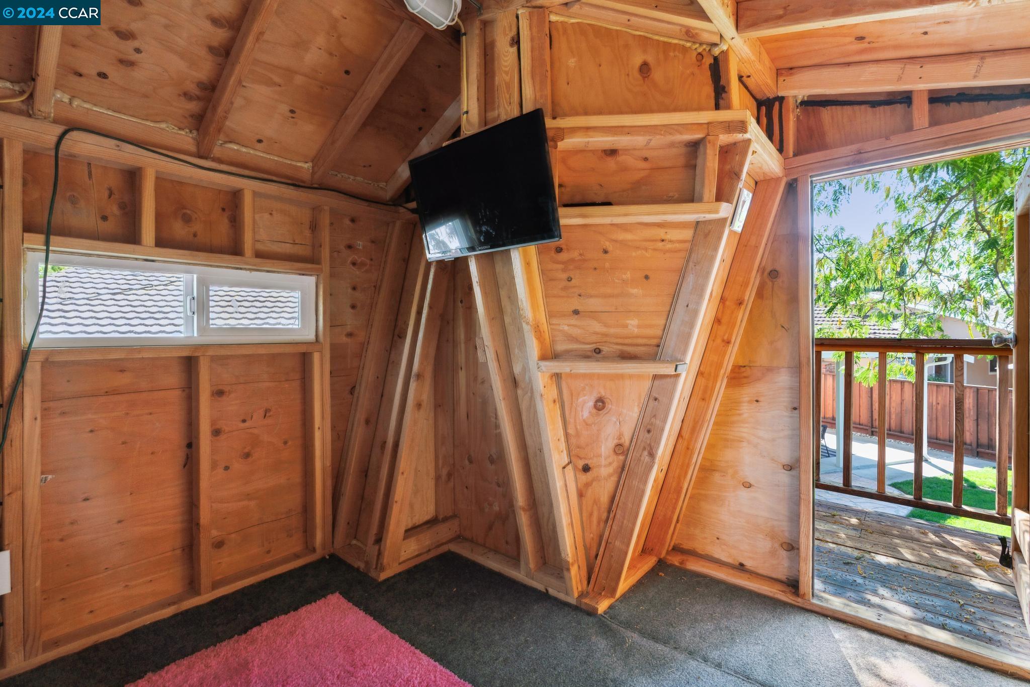 3355 San Gabriel Dr