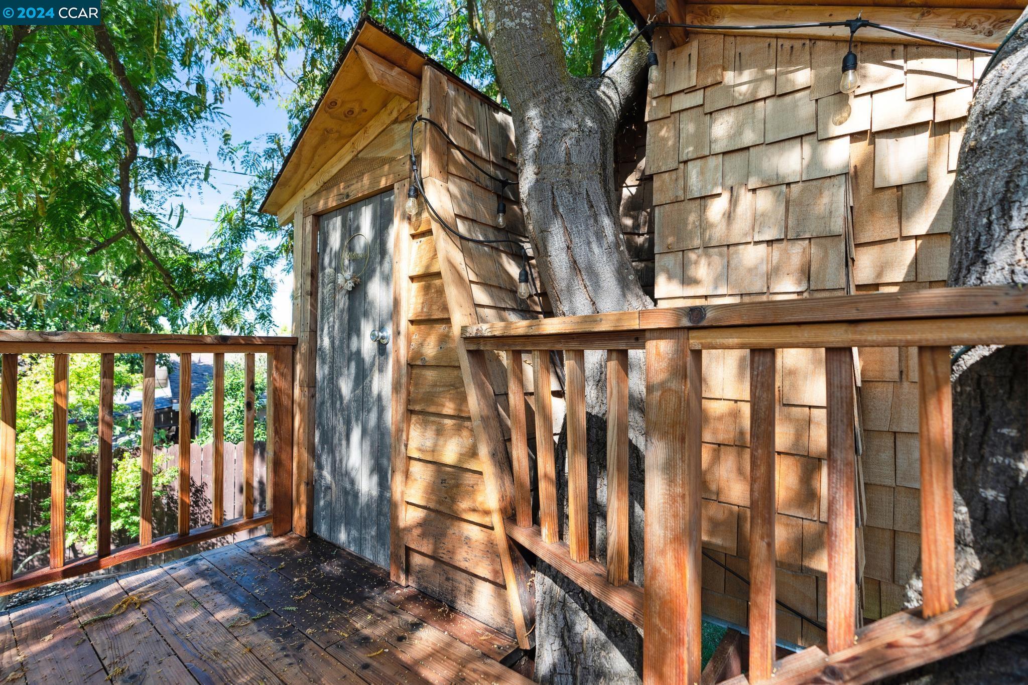 3355 San Gabriel Dr