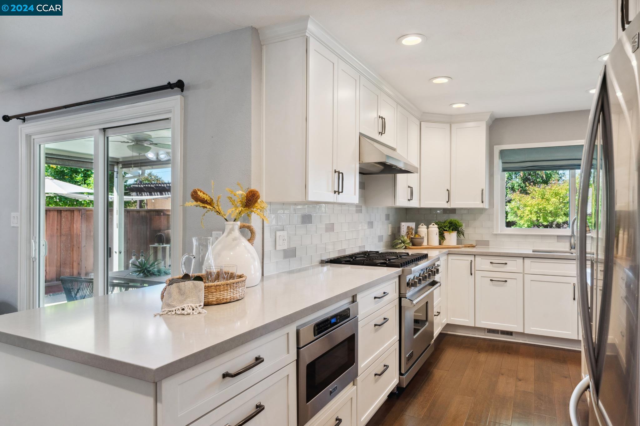 3355 San Gabriel Dr