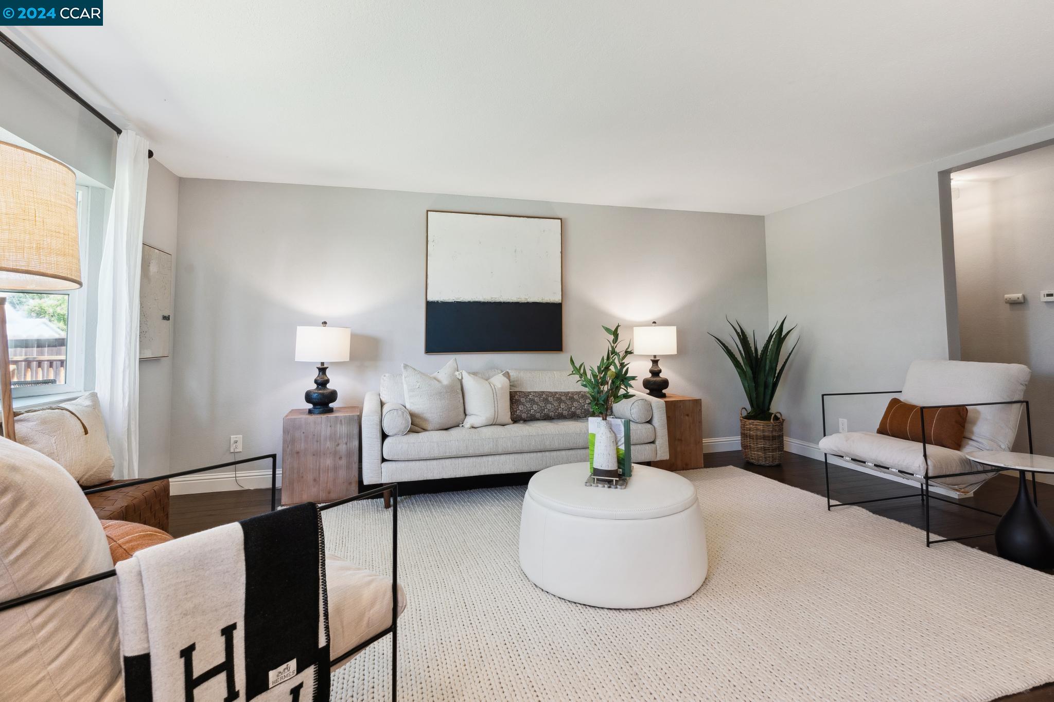 3355 San Gabriel Dr