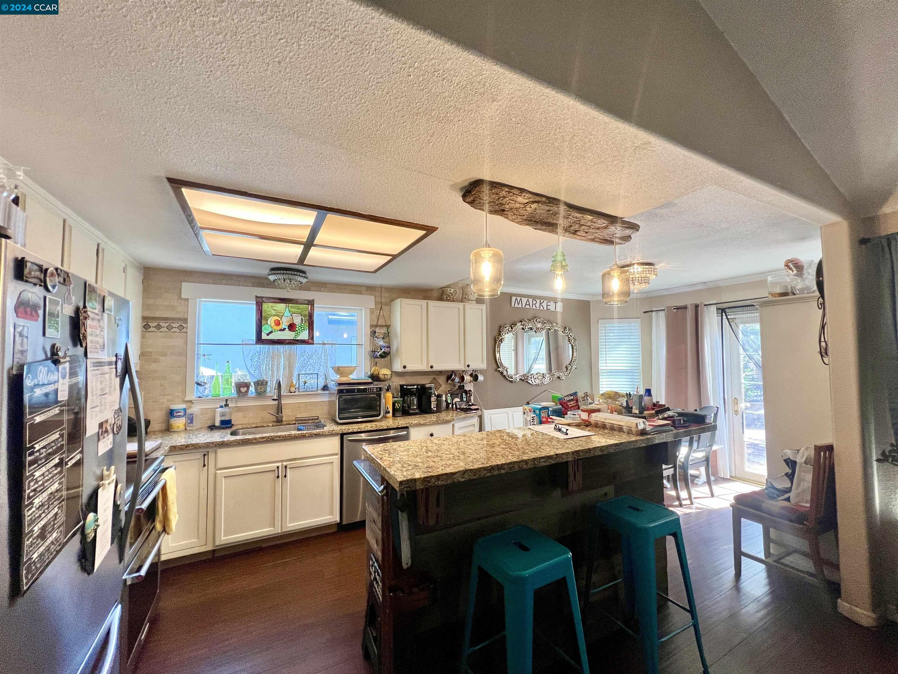 873 Santa Susana Way