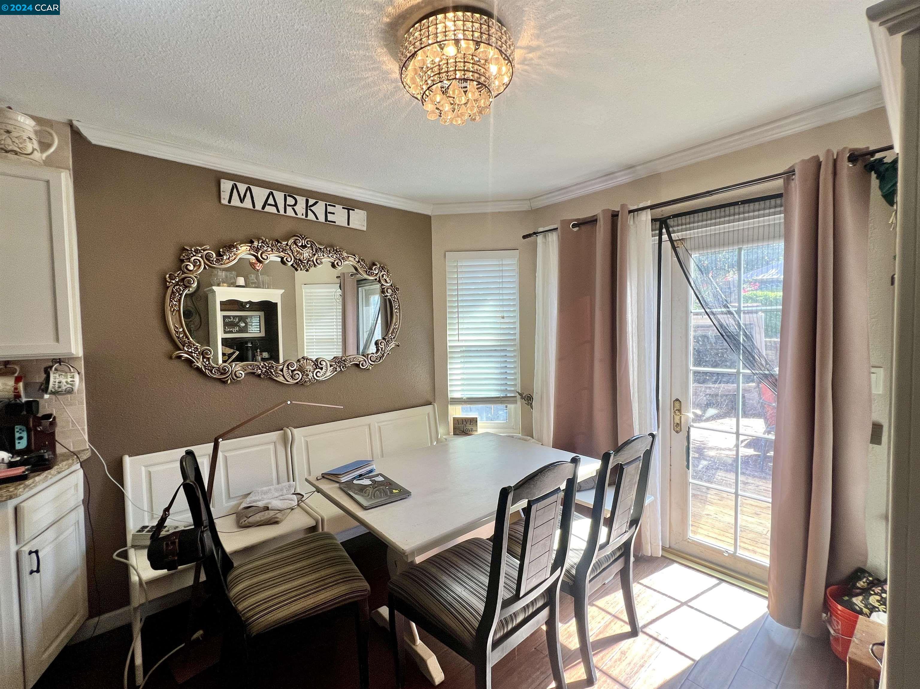 873 Santa Susana Way