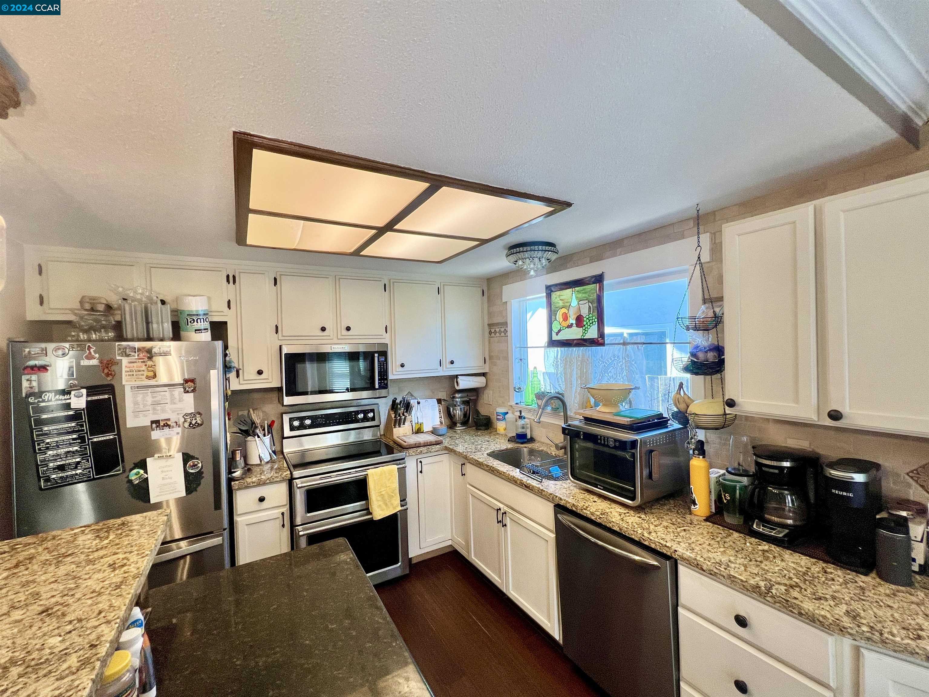 873 Santa Susana Way