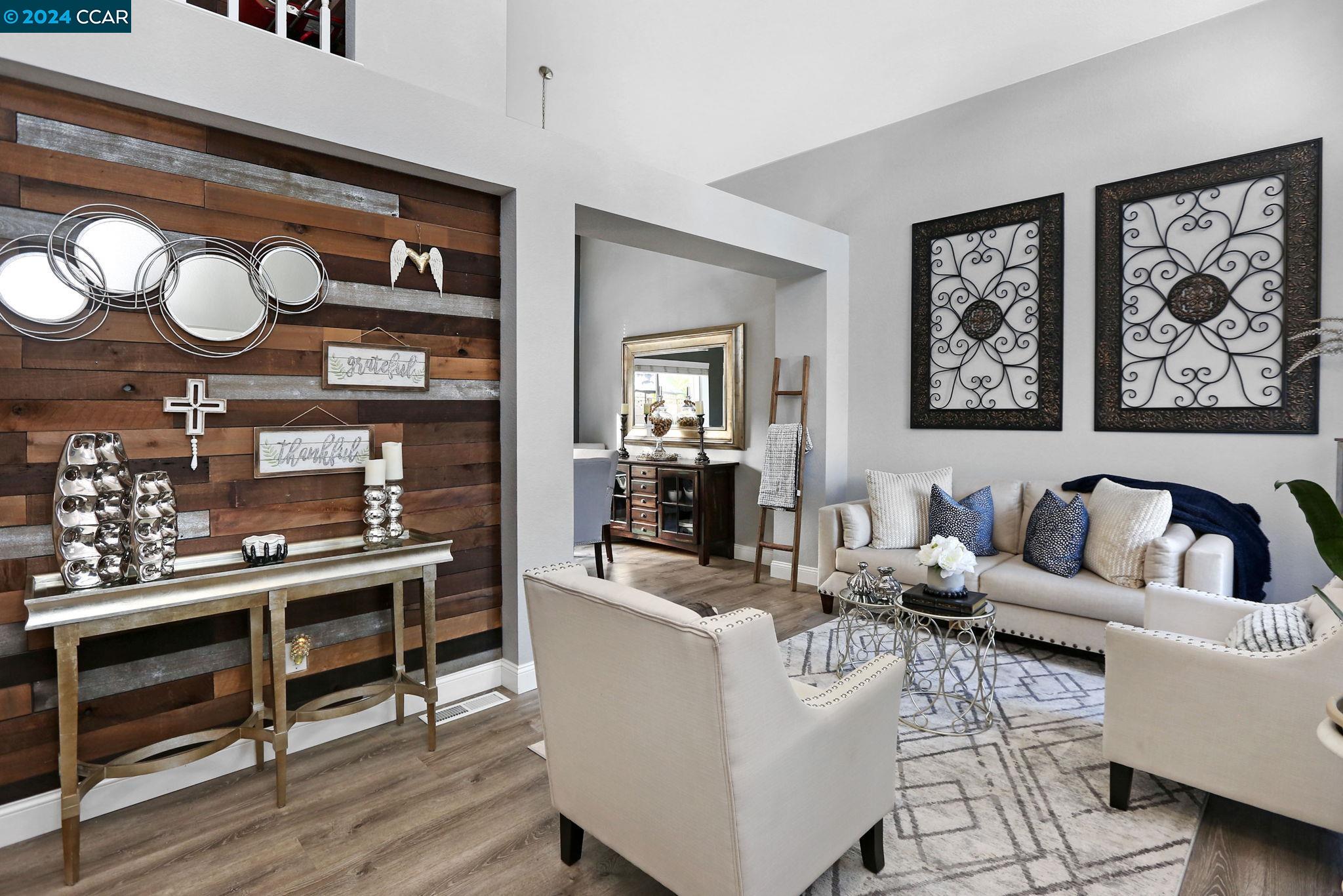 1004 New Holland CT