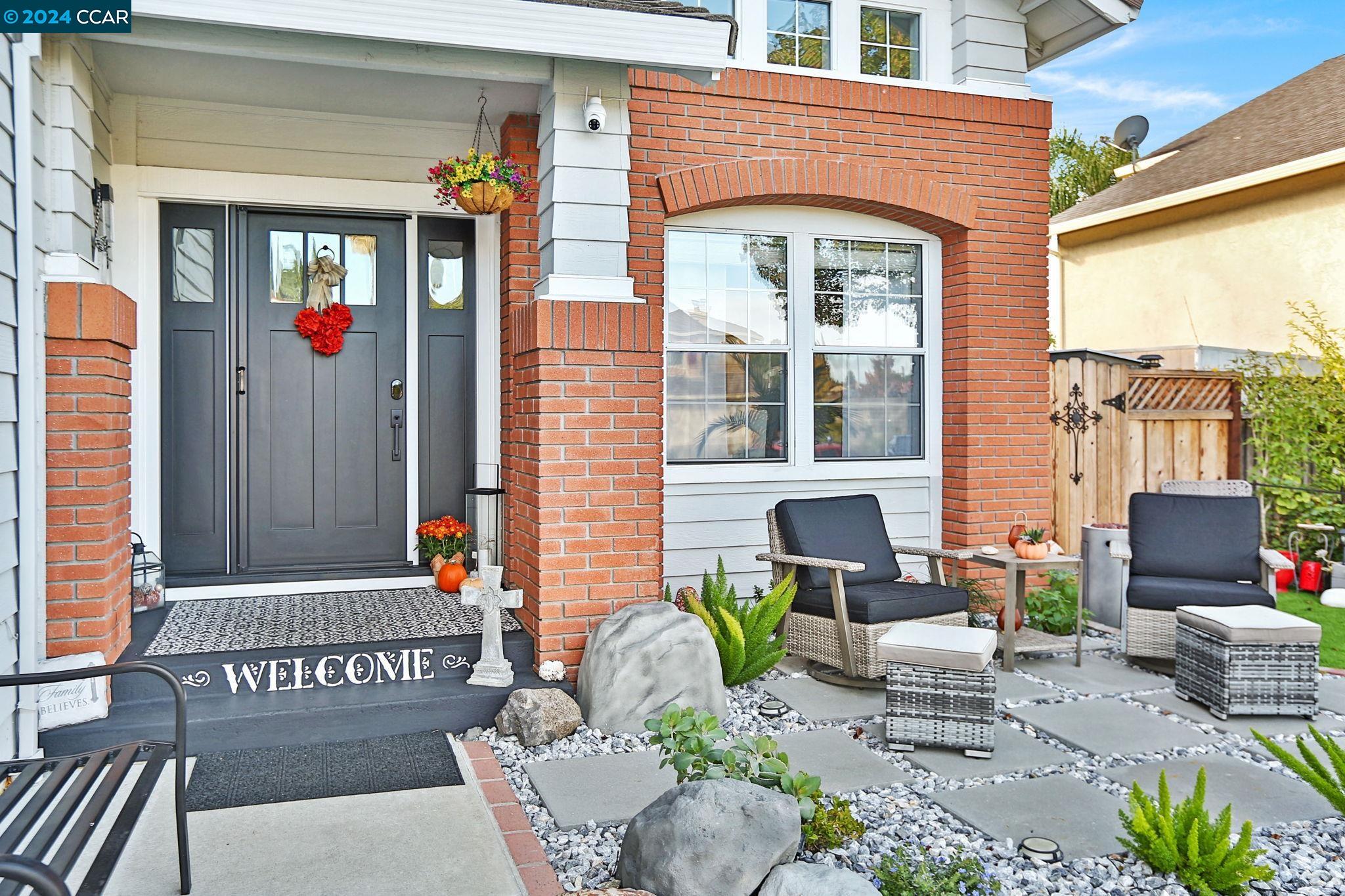1004 New Holland CT