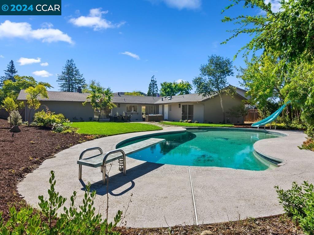 26 Kippy Ct
