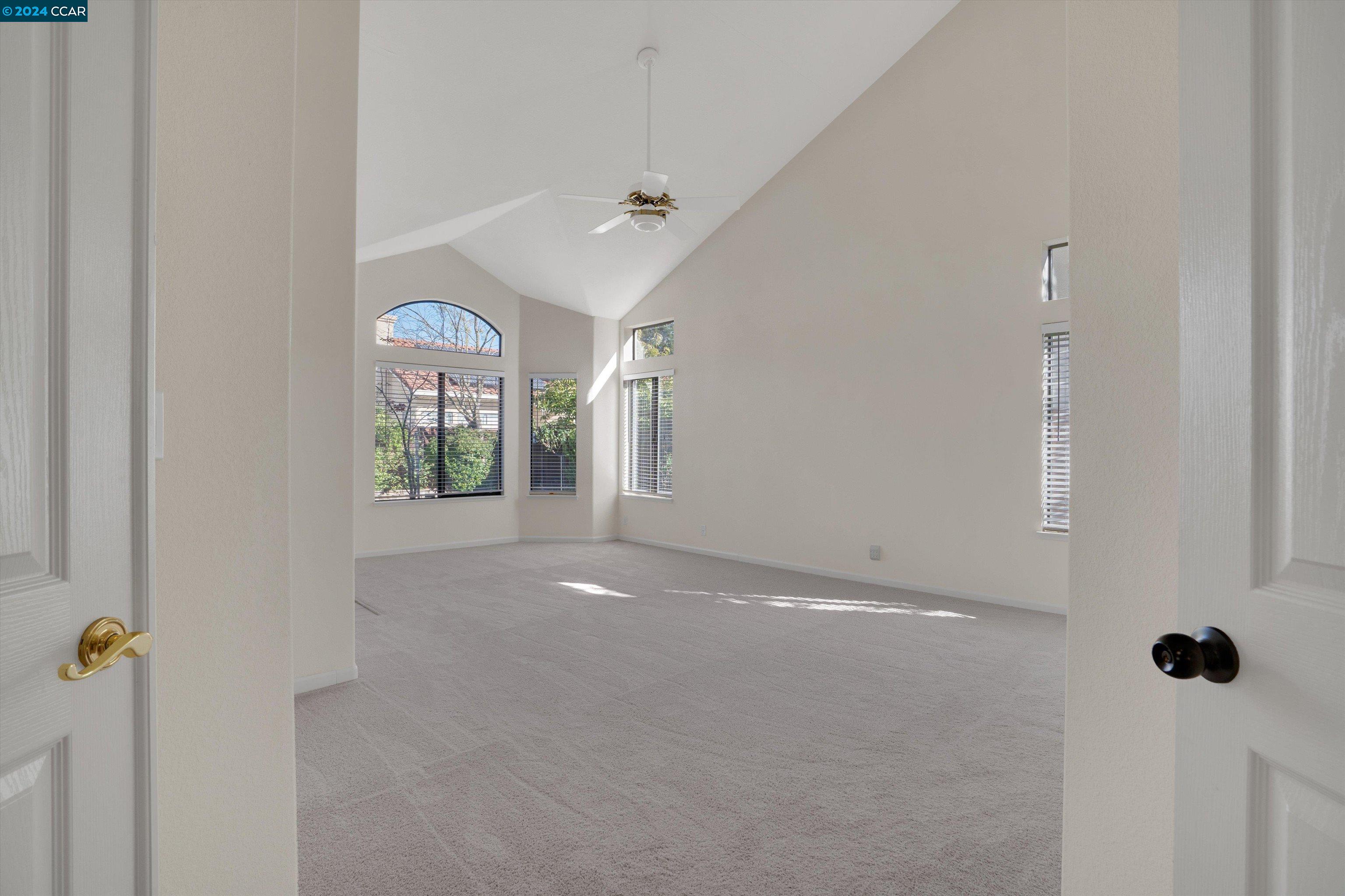 1121 Timbercreek Rd