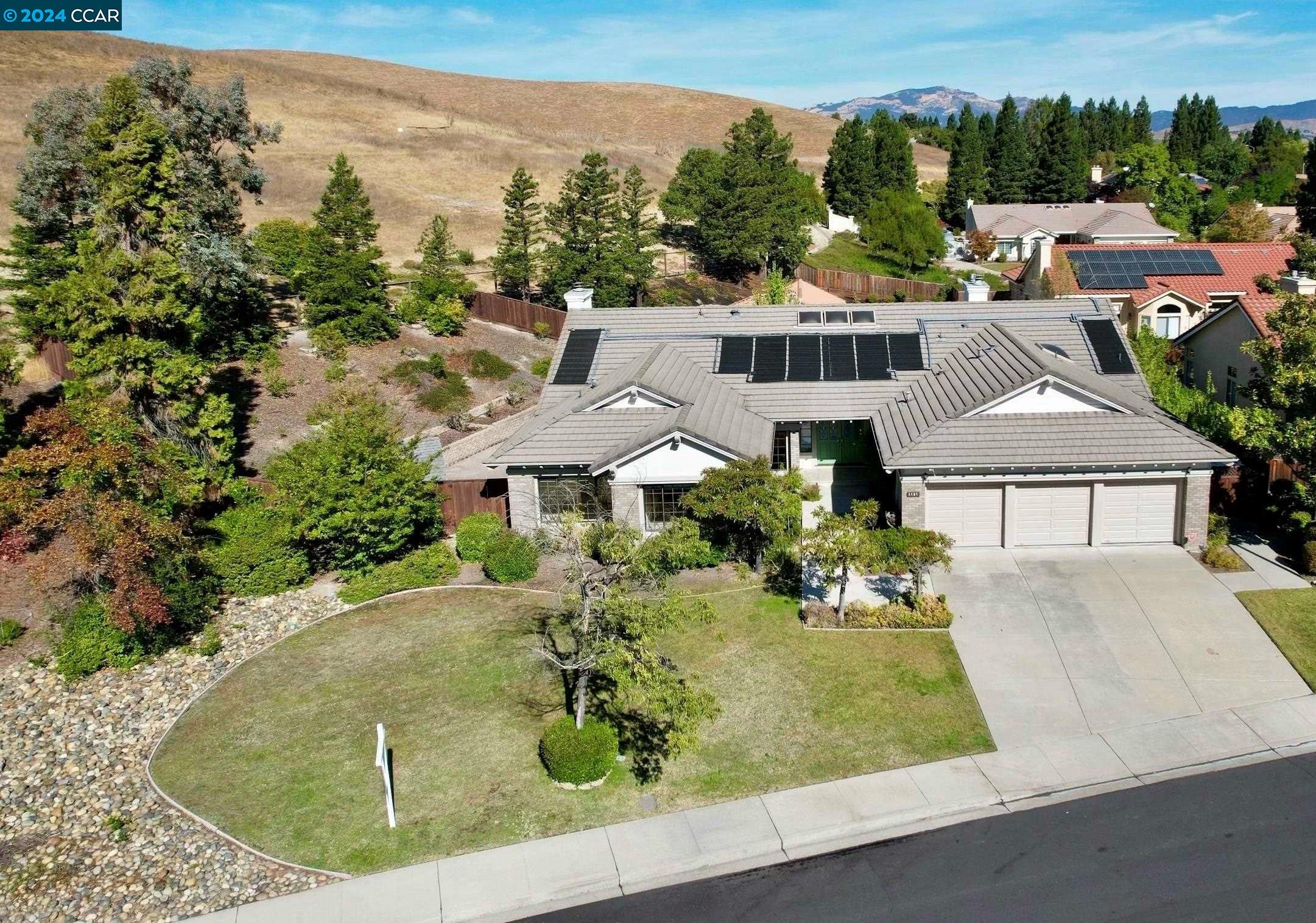 1121 Timbercreek Rd
