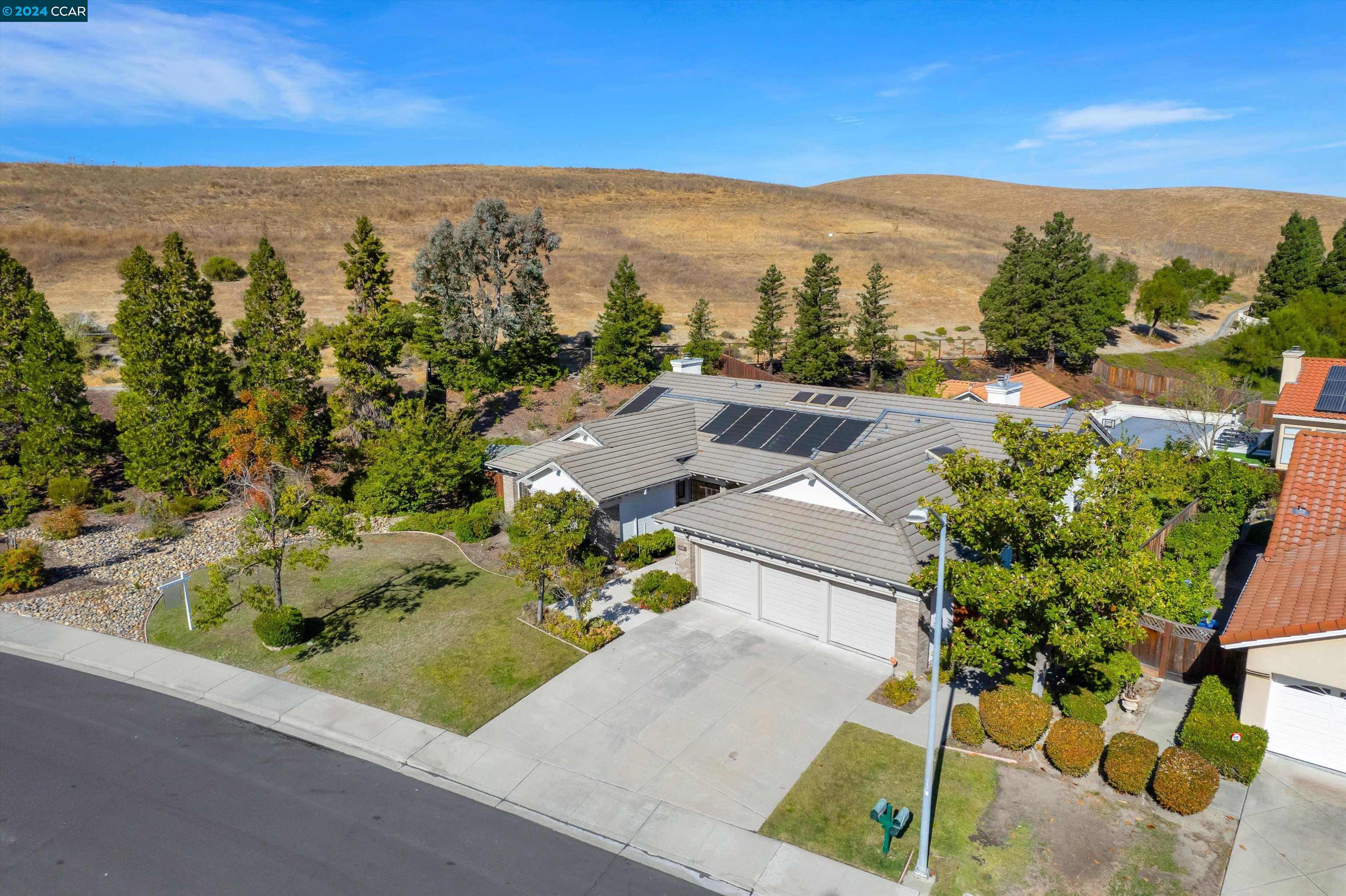 1121 Timbercreek Rd