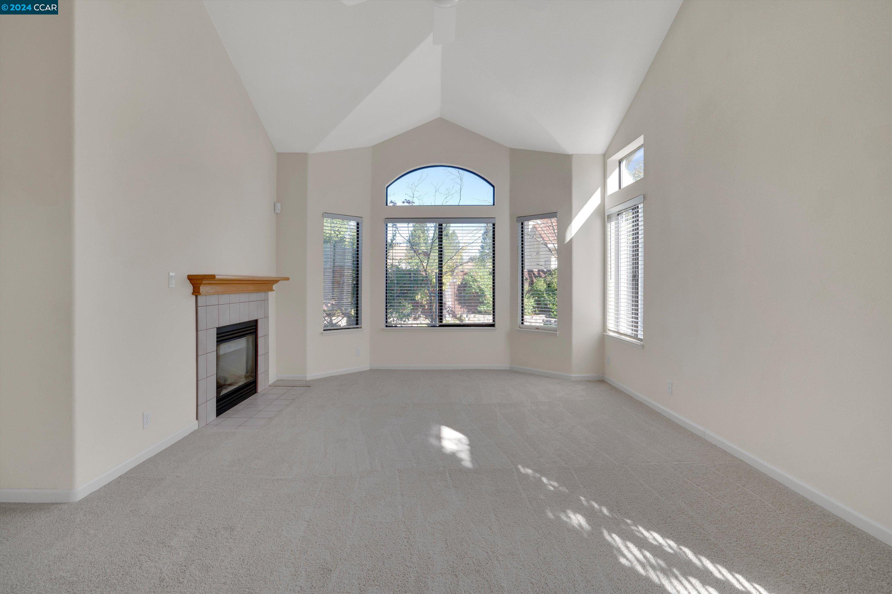1121 Timbercreek Rd