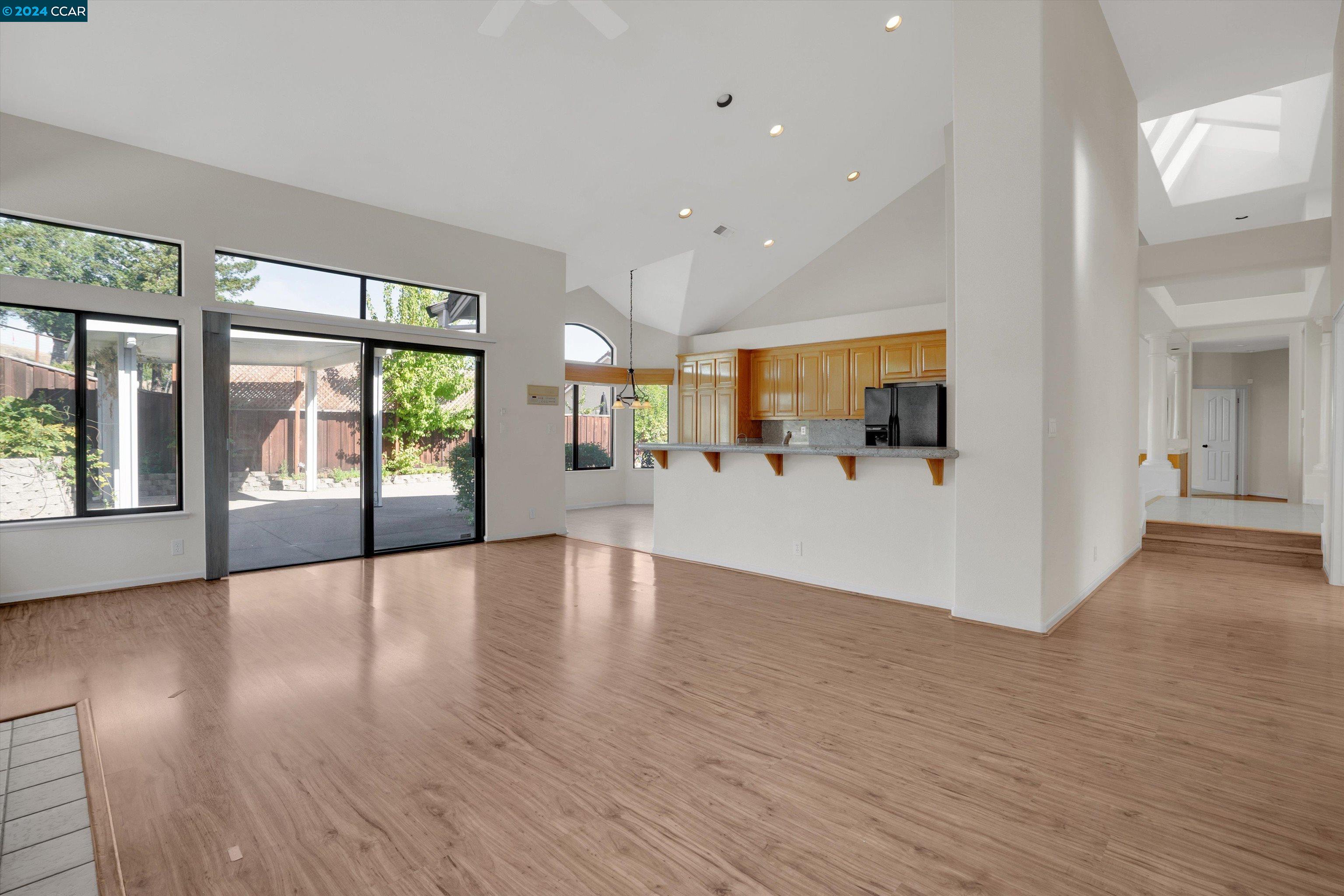 1121 Timbercreek Rd