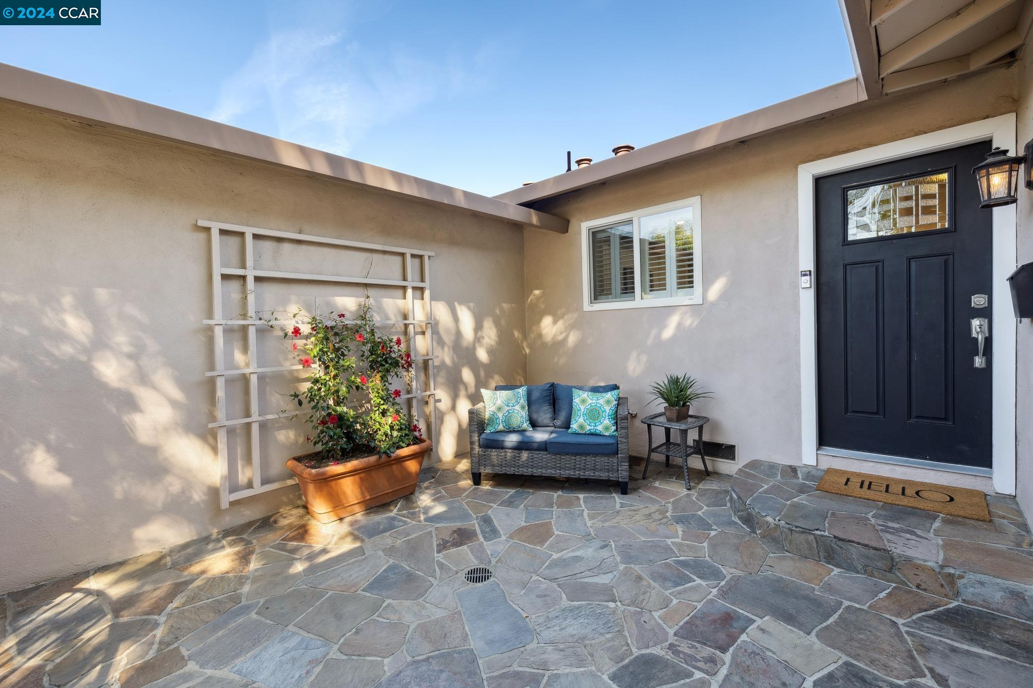 908 Hastings Dr