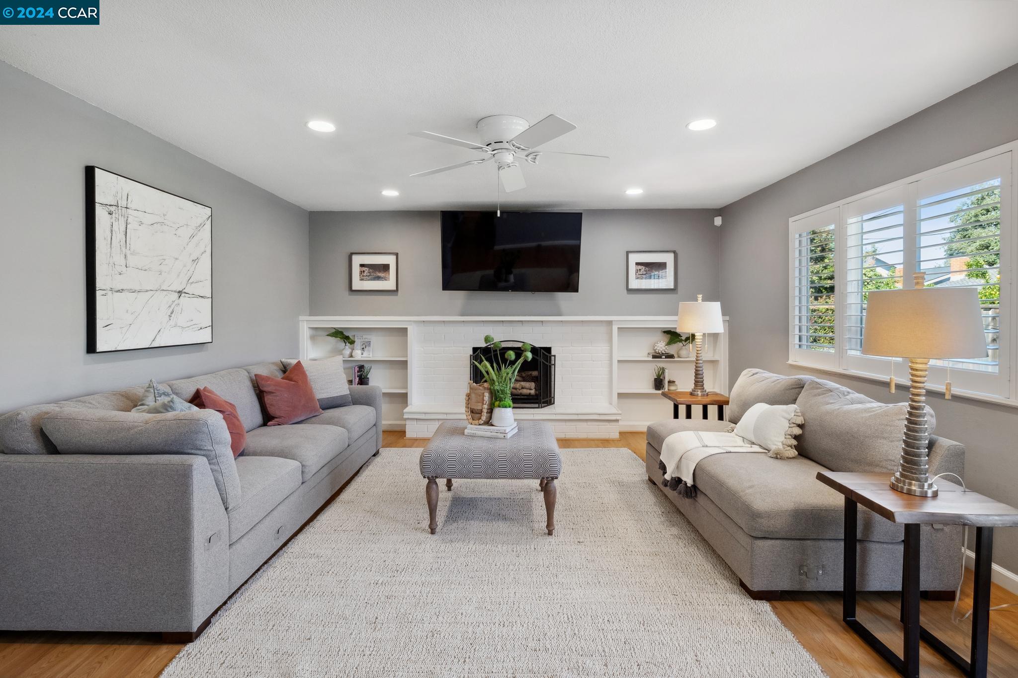 908 Hastings Dr