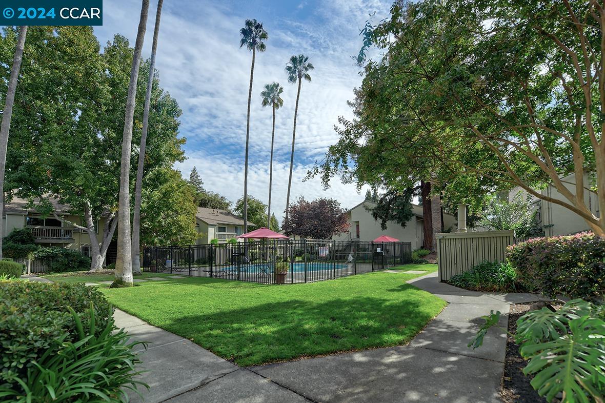 2564 WALNUT BOULEVARD # 110