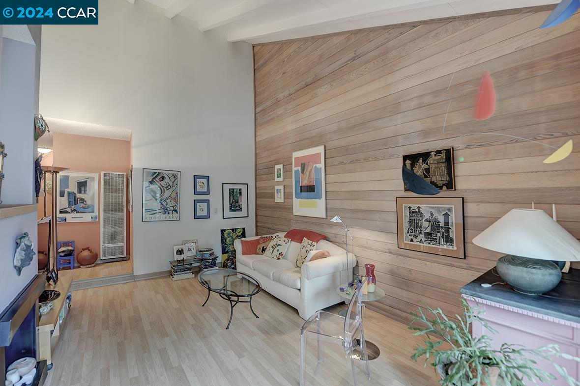 2564 WALNUT BOULEVARD # 110