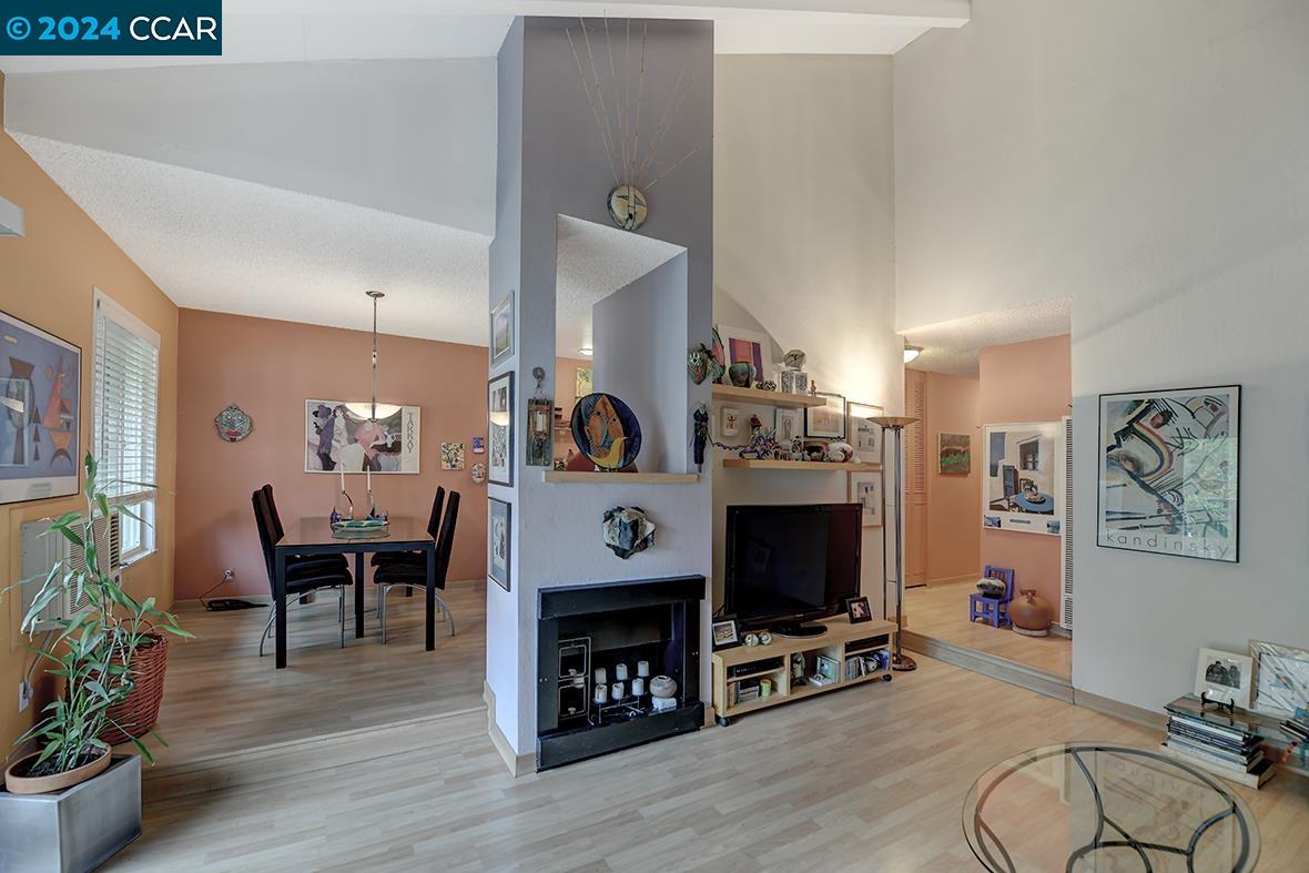 2564 WALNUT BOULEVARD # 110