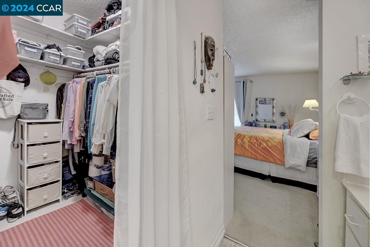 2564 WALNUT BOULEVARD # 110