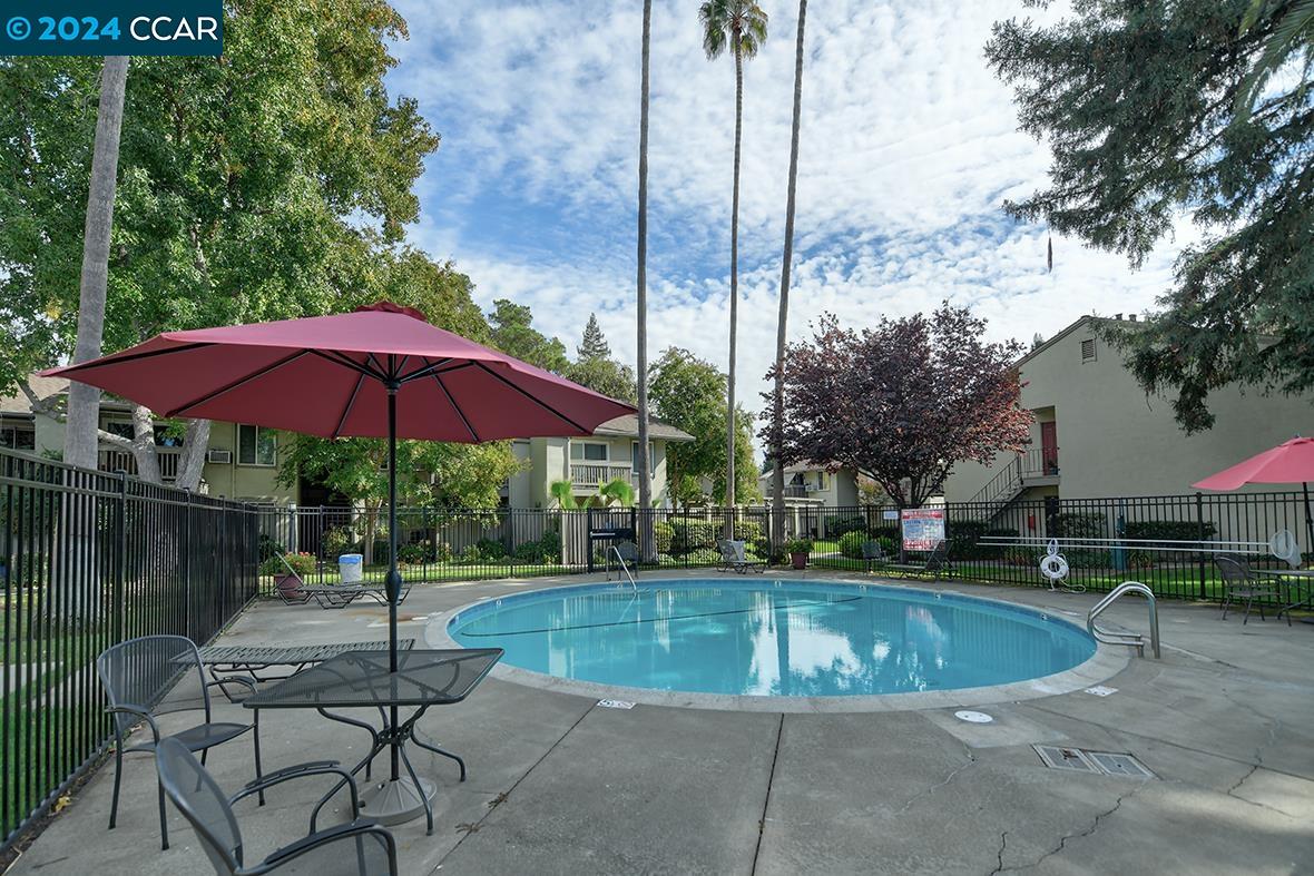 2564 WALNUT BOULEVARD # 110